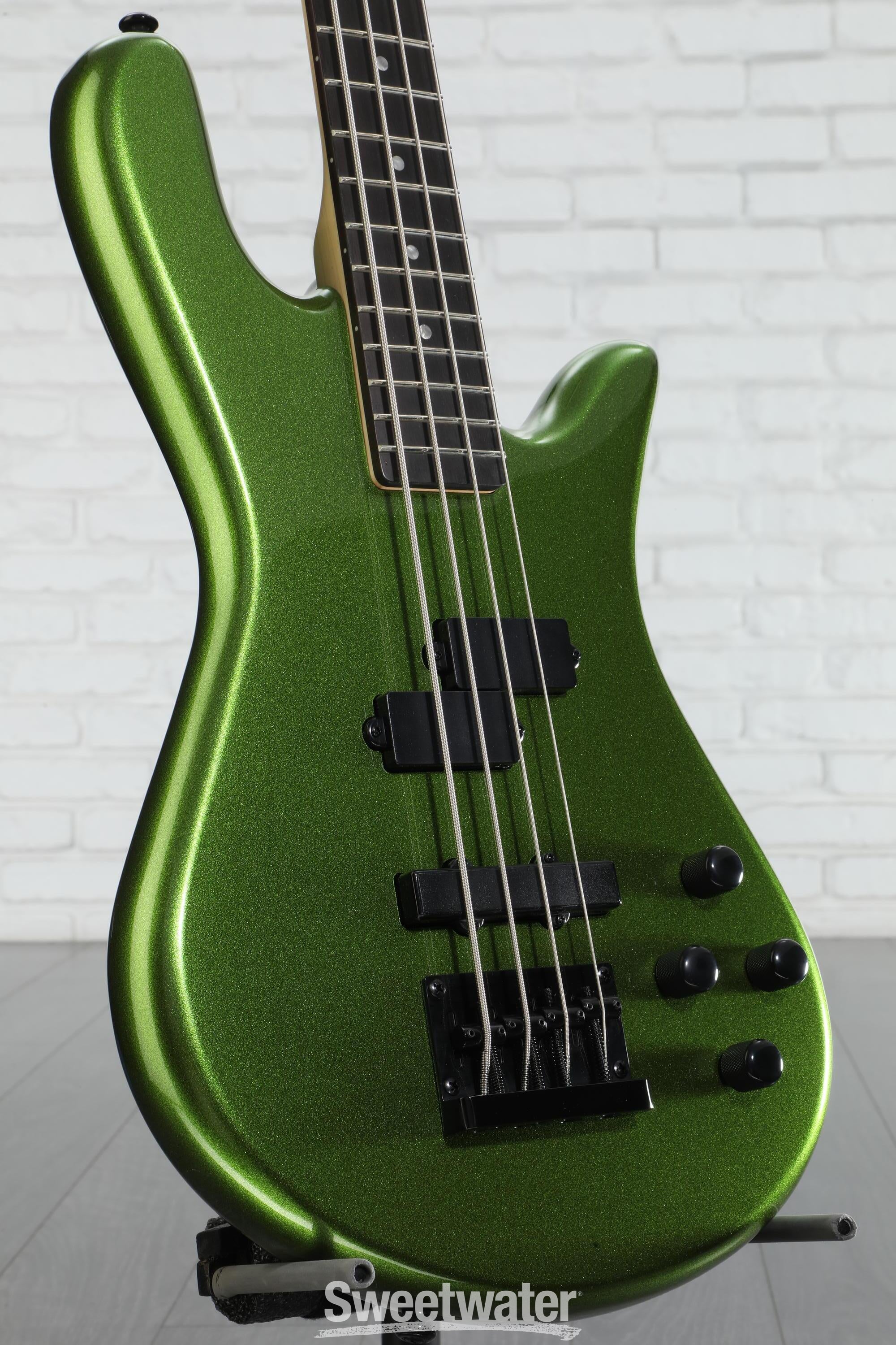 Spector Performer 4 Bass Guitar - Metallic Green | Sweetwater