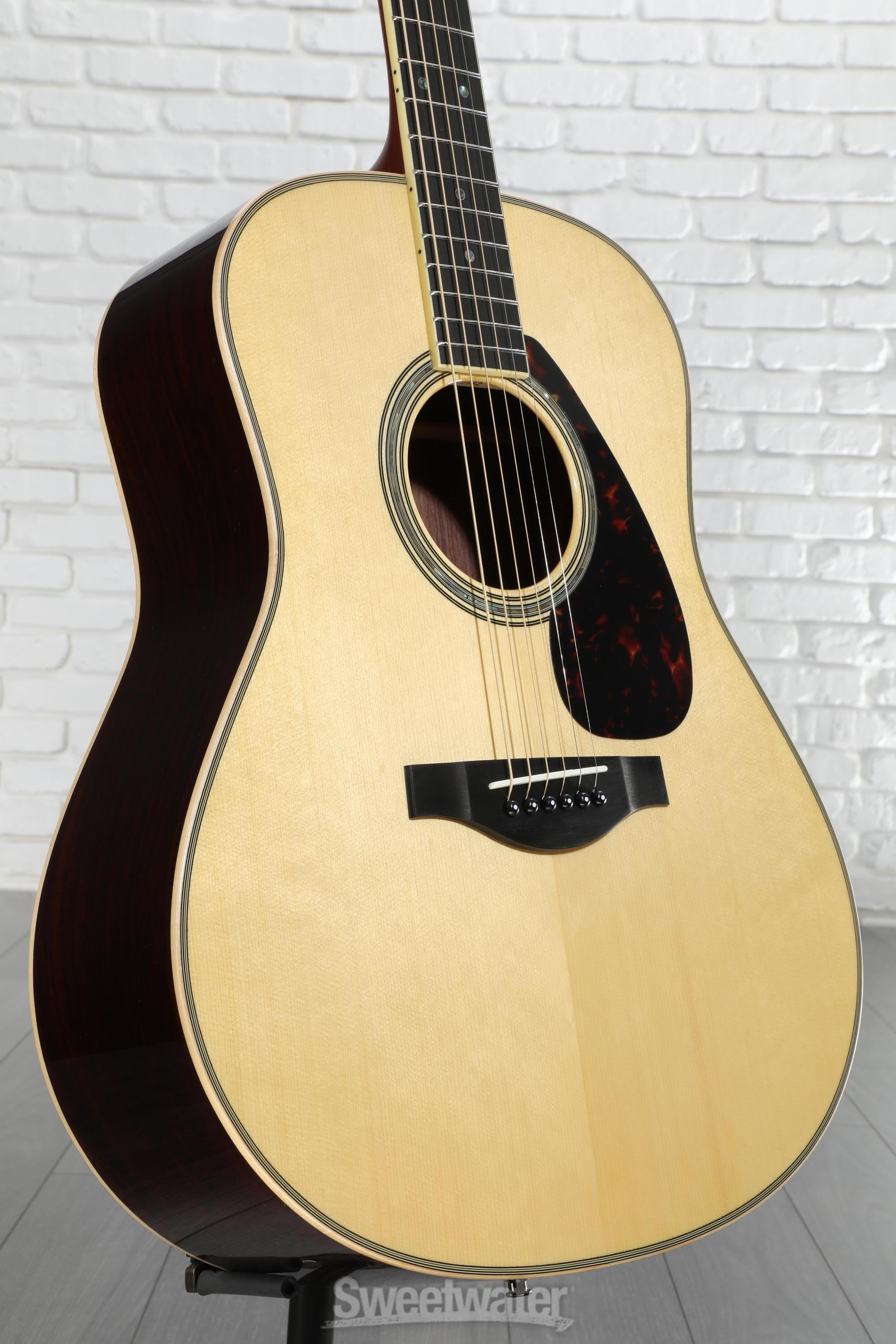 Yamaha LL16 ARE Original Jumbo Acoustic-electric Guitar - Natural