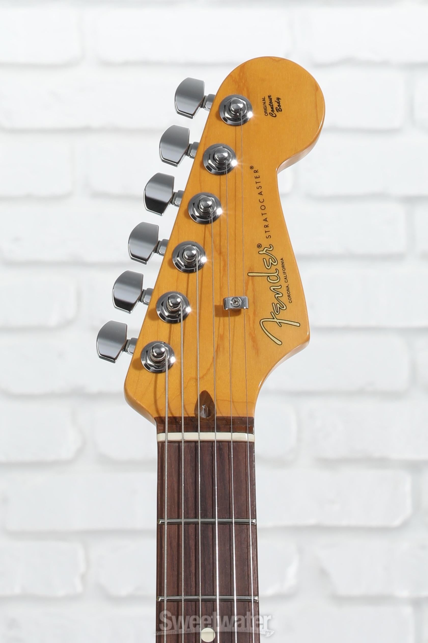 Fender American Professional II Stratocaster HSS - Olympic White with Rosewood Fingerboard