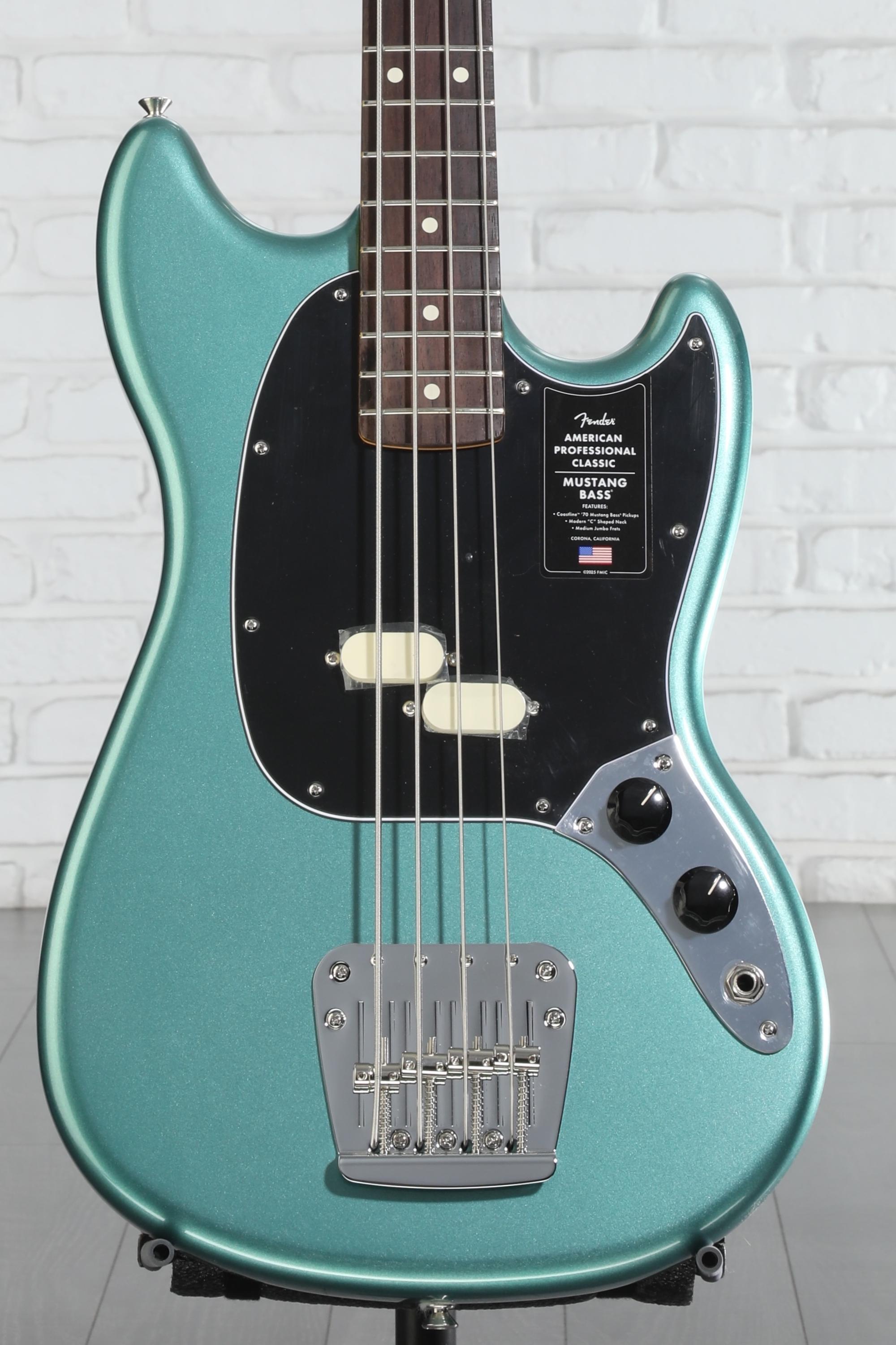 Fender American Professional Classic Mustang Bass - Faded Sherwood