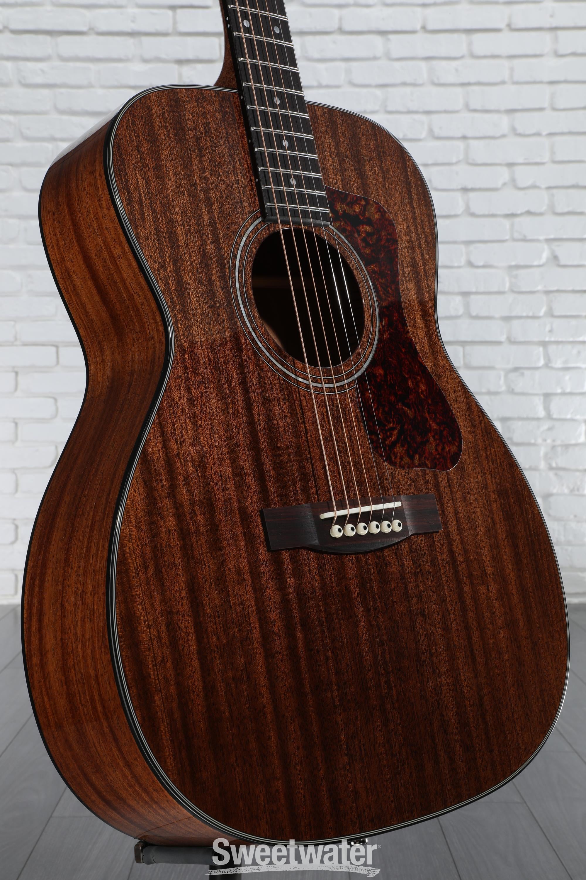 Guild OM-120, Orchestra Acoustic Guitar - Natural | Sweetwater
