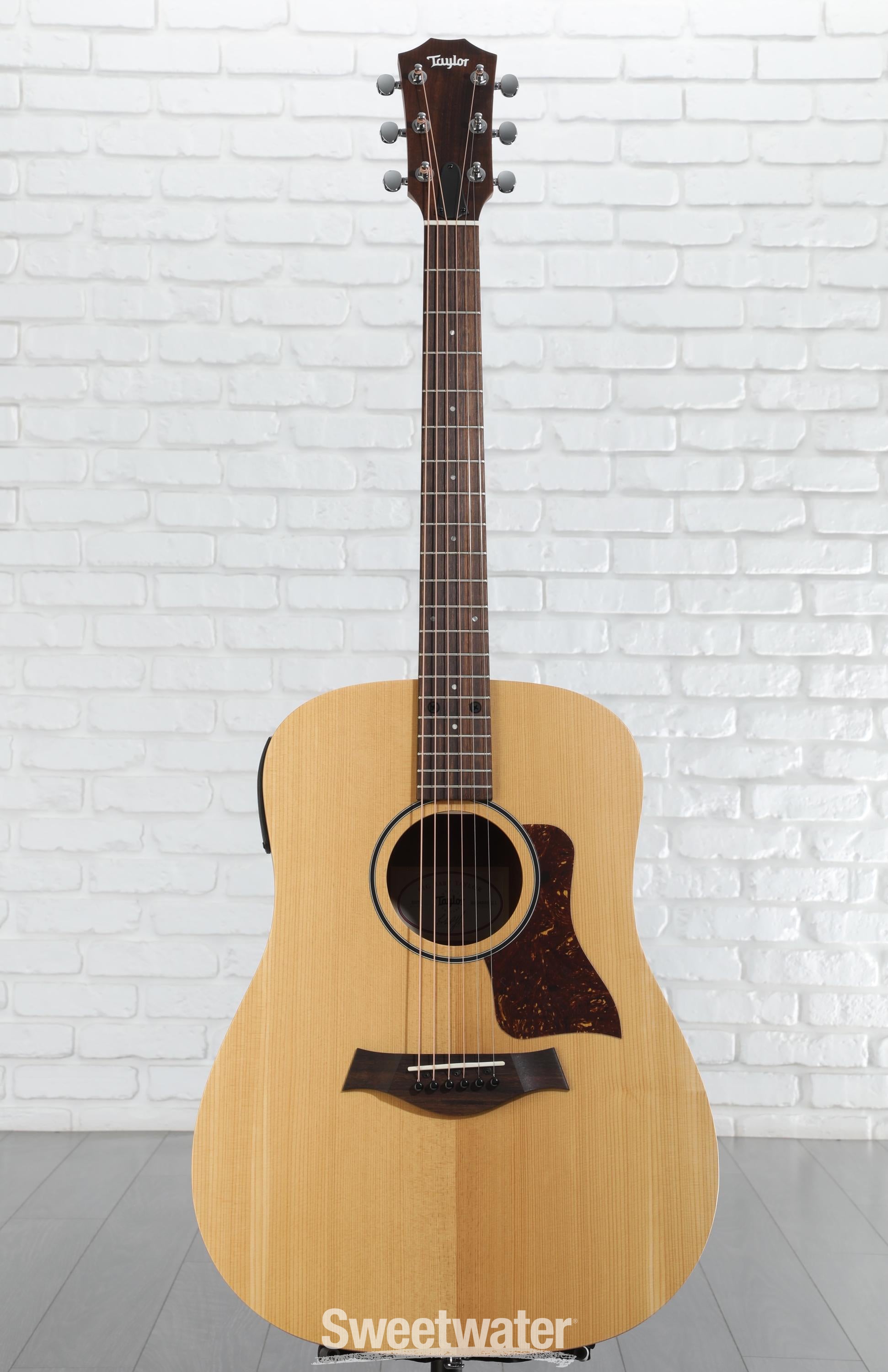Taylor Big Baby Taylor BBTe Acoustic-electric Guitar