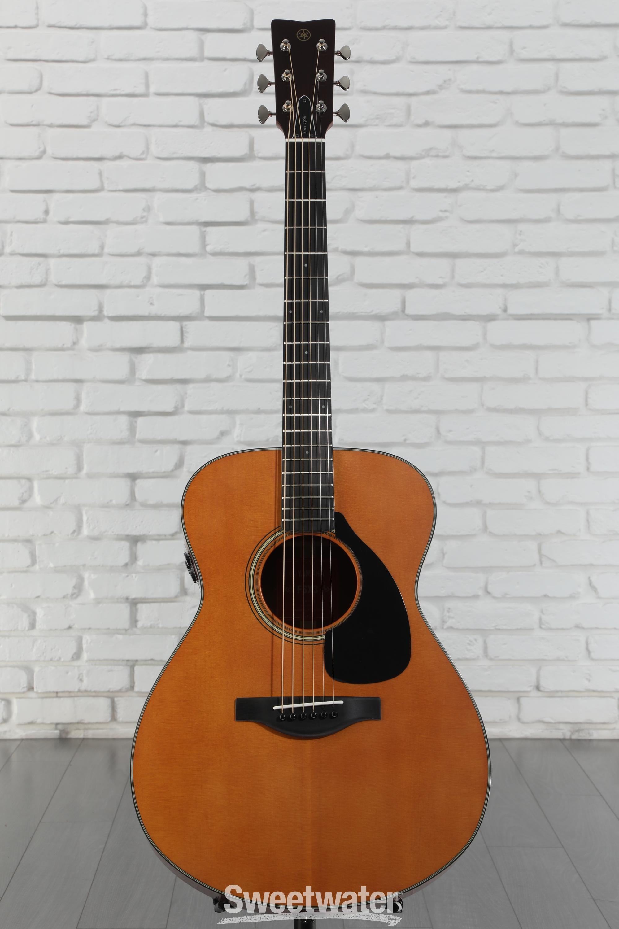 Yamaha Red Label FSX3 Acoustic-electric Guitar - Natural