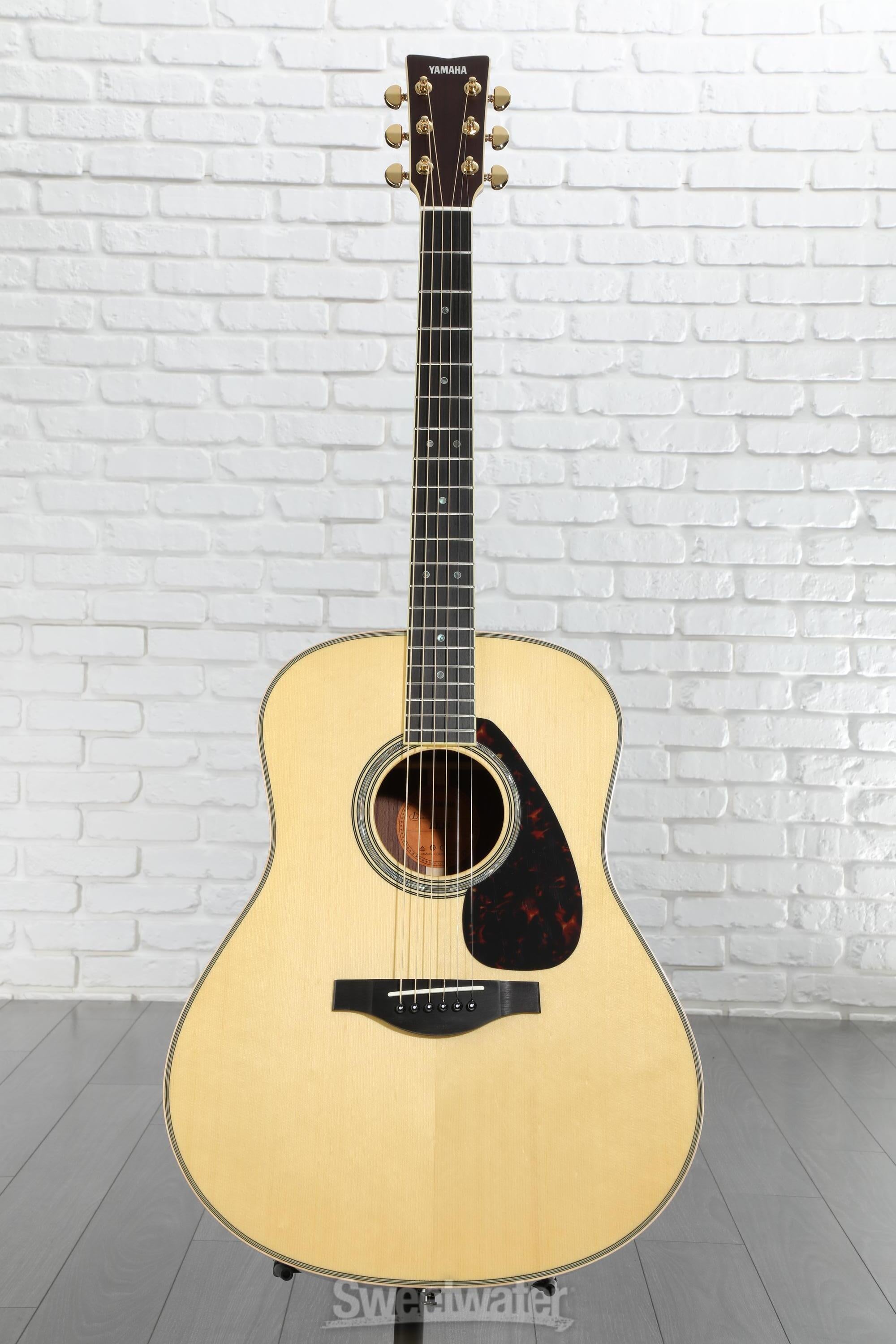 Yamaha LL16 ARE Original Jumbo Acoustic-electric Guitar - Natural