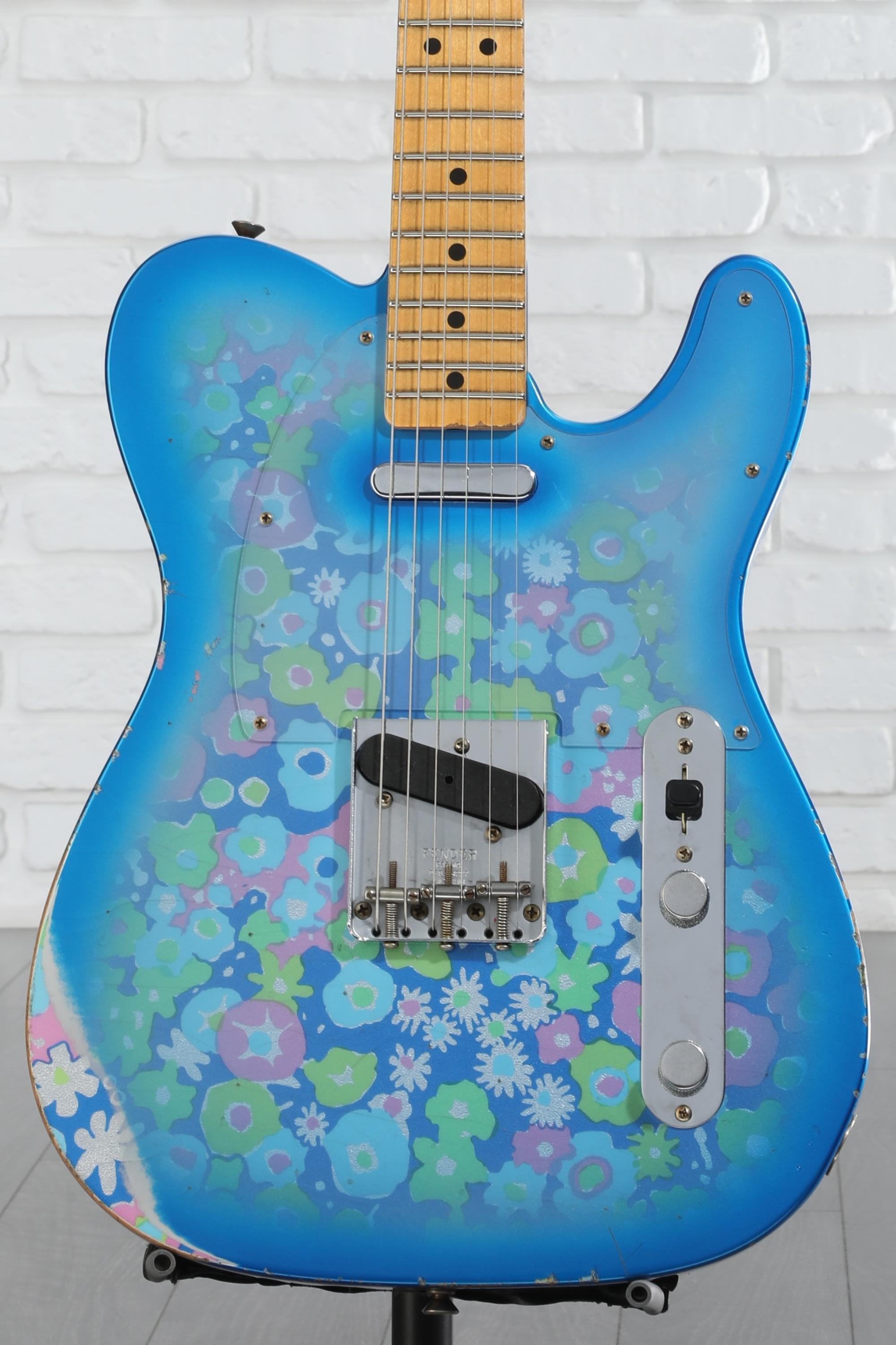 fender telecaster ピックガード　blue flower Fender Custom Shop Limited Edition '68 Blue Flower