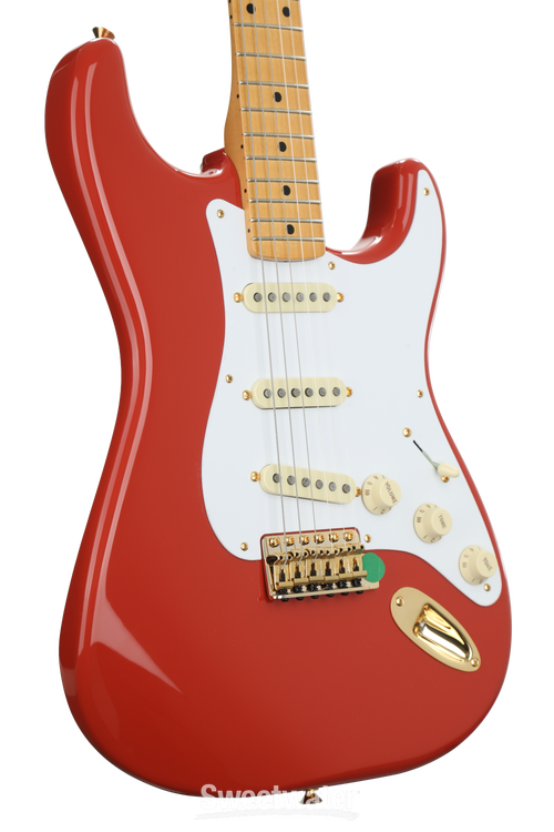 Fender Limited Edition '50s Stratocaster - Fiesta Red with Gold