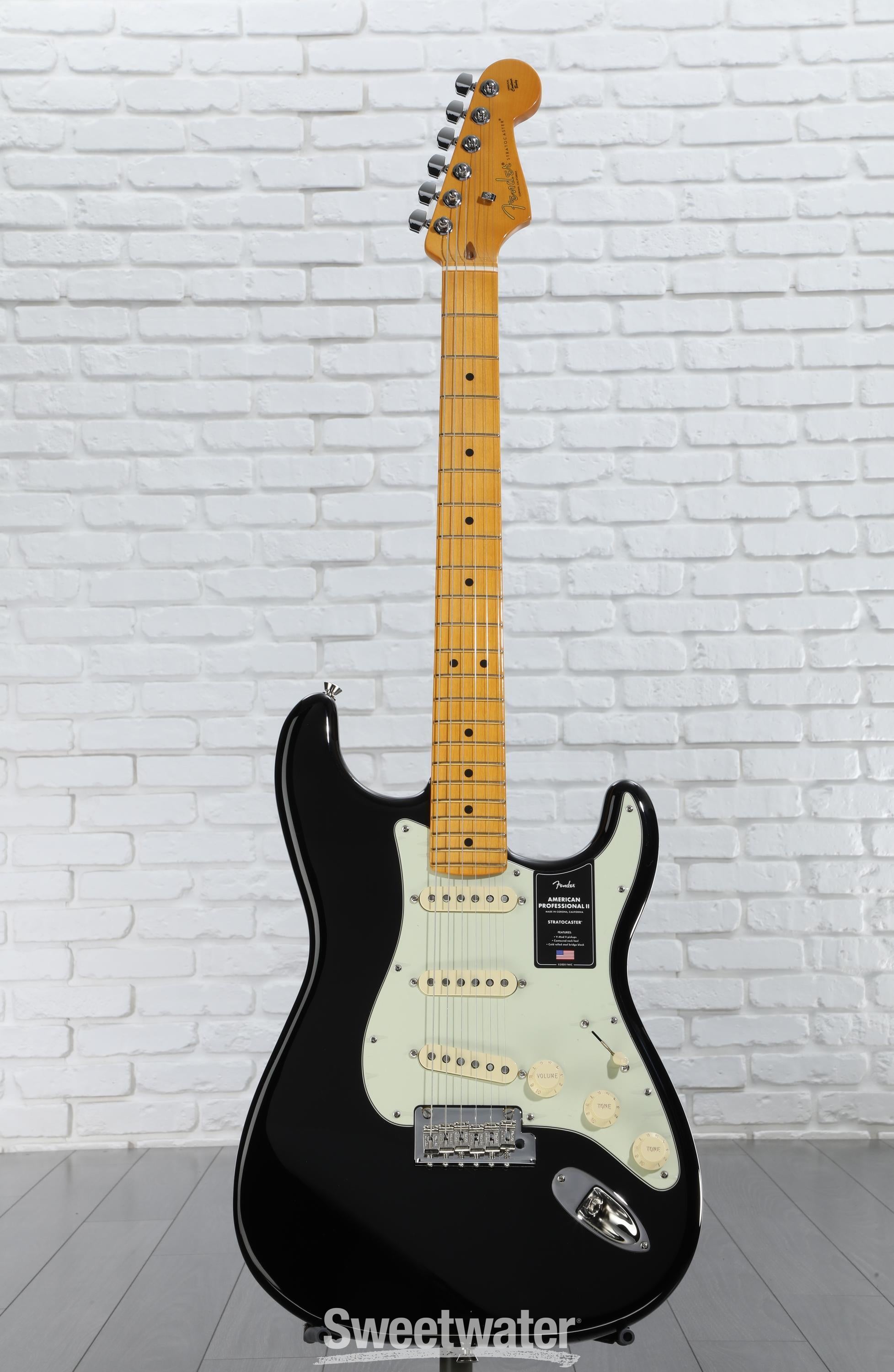 ギター American professional II stratocaster Fender American Professional II Stratocaster - Black with