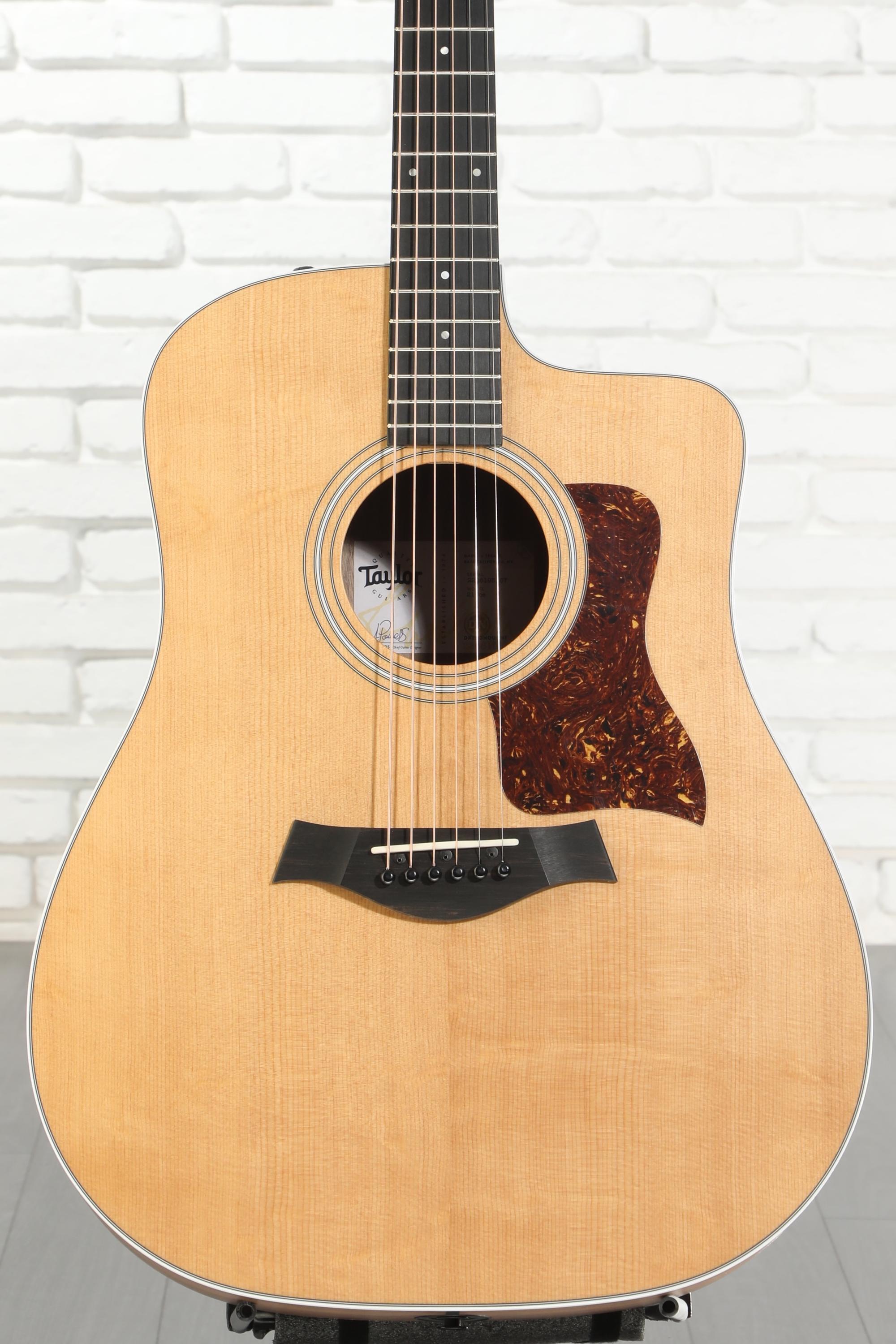 Taylor 210ce Dreadnought Acoustic-electric Guitar - Natural