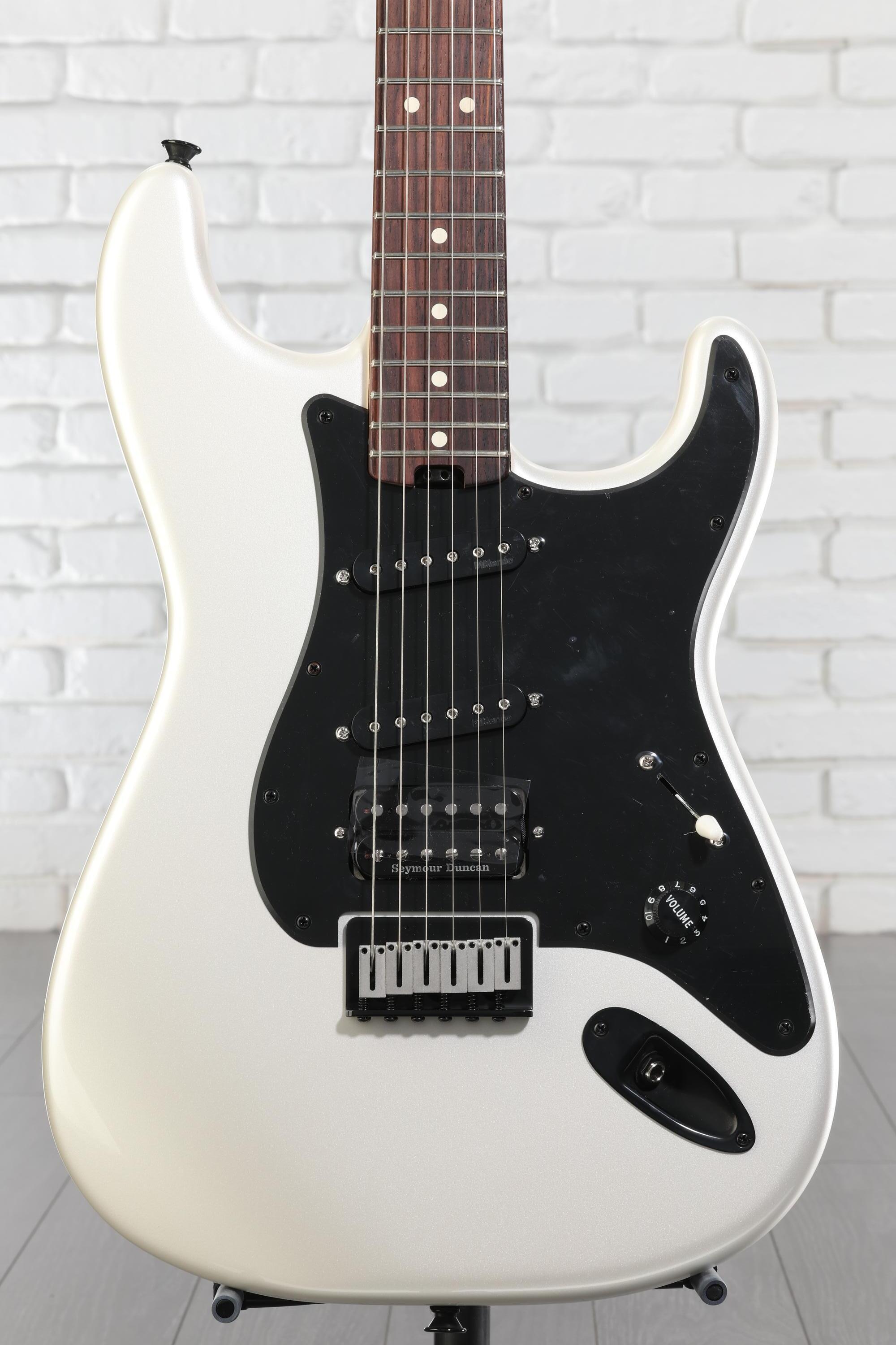 ギター Charvel Jake E Lee Signature Pro-Mod Charvel Jake E. Lee Signature Pro-Mod So-Cal Style 1 Electric