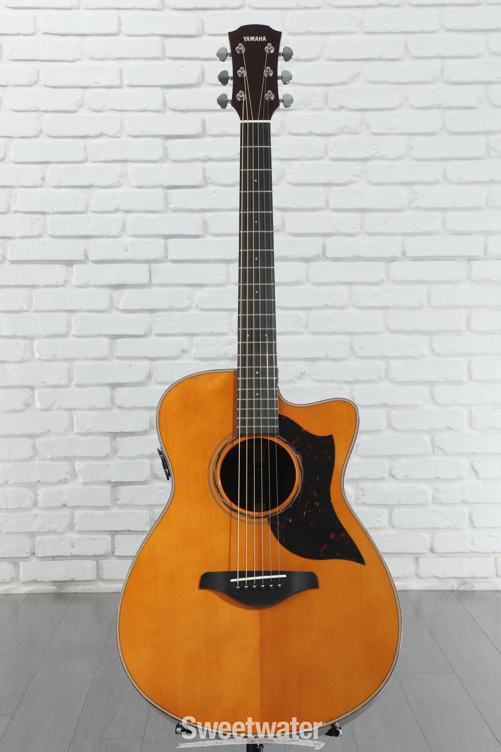 Yamaha AC3R ARE Concert Cutaway Acoustic-electric Guitar