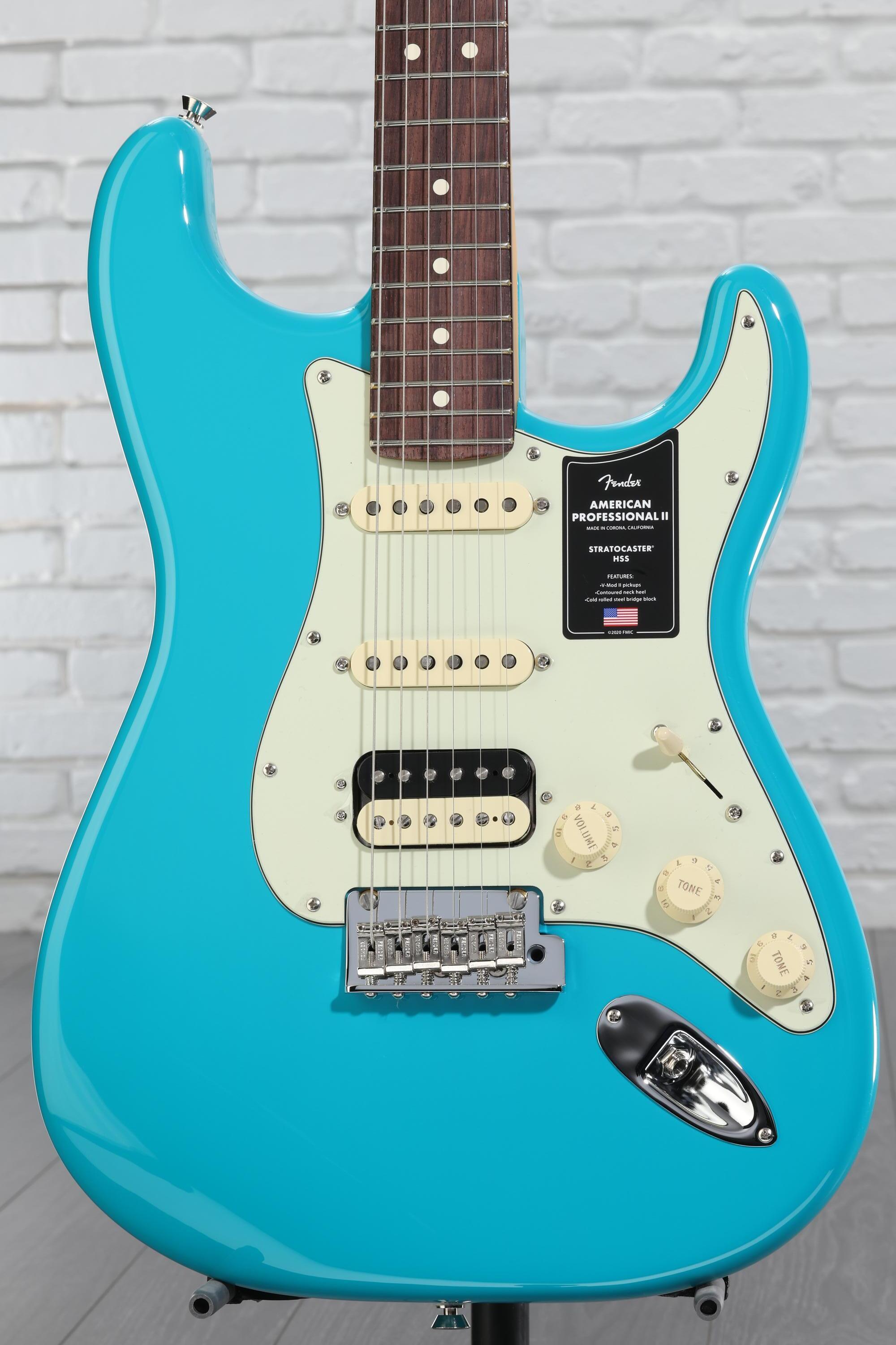 Fender American Professional II Stratocaster HSS - Miami Blue with