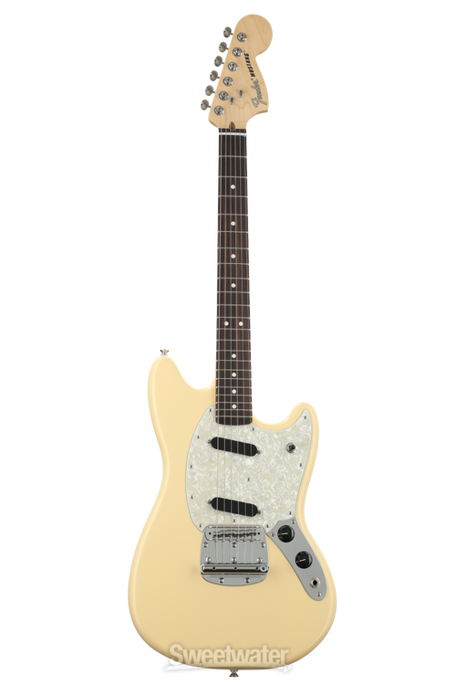 Fender American Performer Mustang - Vintage White with Fender American Performer Mustang - Vintage White with