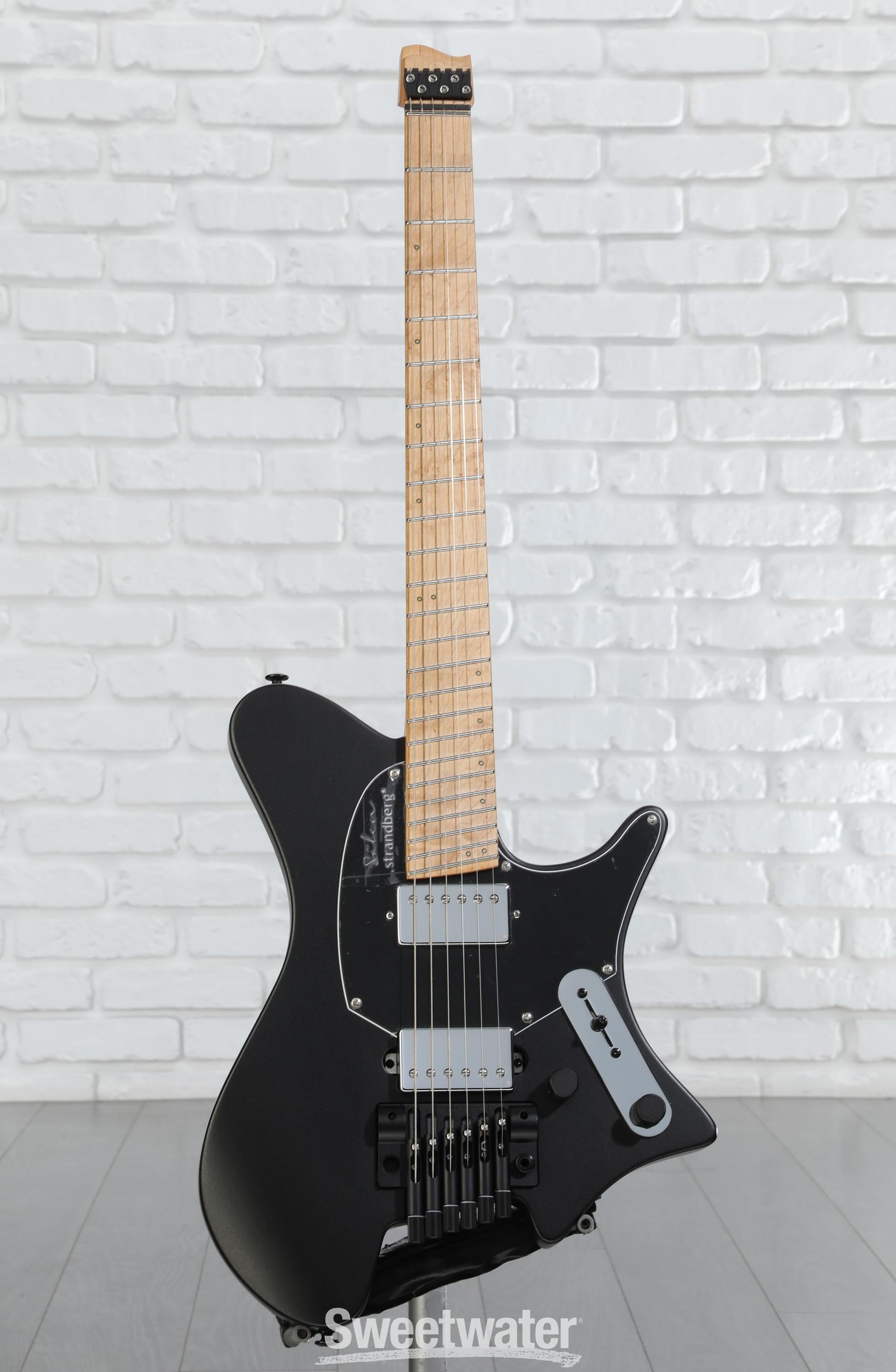 Sälen Classic NX 6 Tremolo Black | .strandberg* Guitars