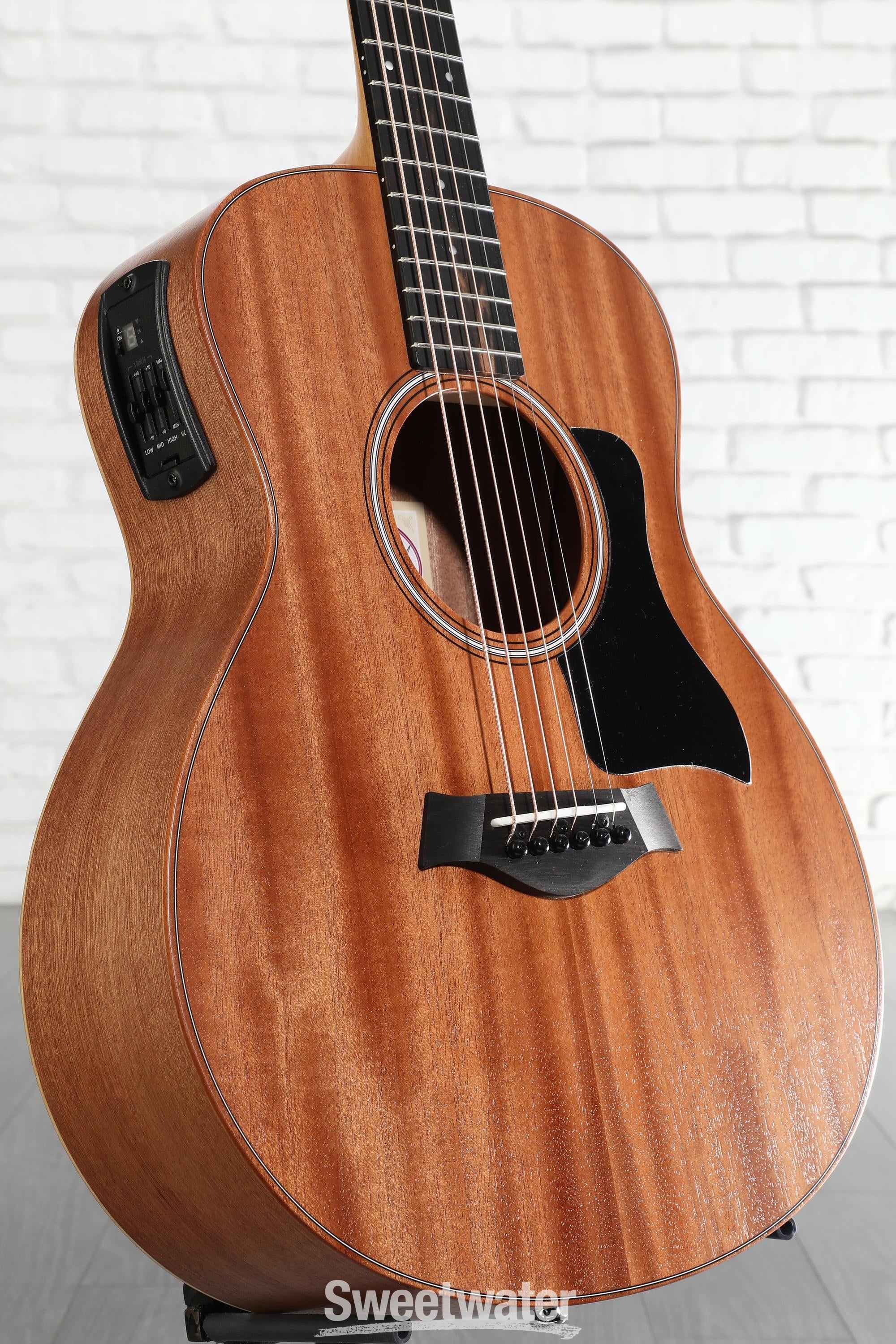 Taylor GS Mini-e Mahogany Acoustic-electric Guitar - Natural