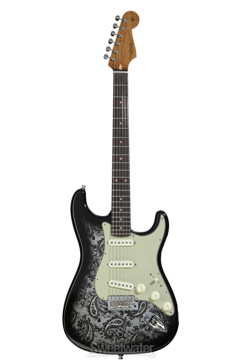 Fender Stratocaster ブラック + BOSS GT-1 Fender Stratocaster ブラック + BOSS GT-1 Fender Stratocaster