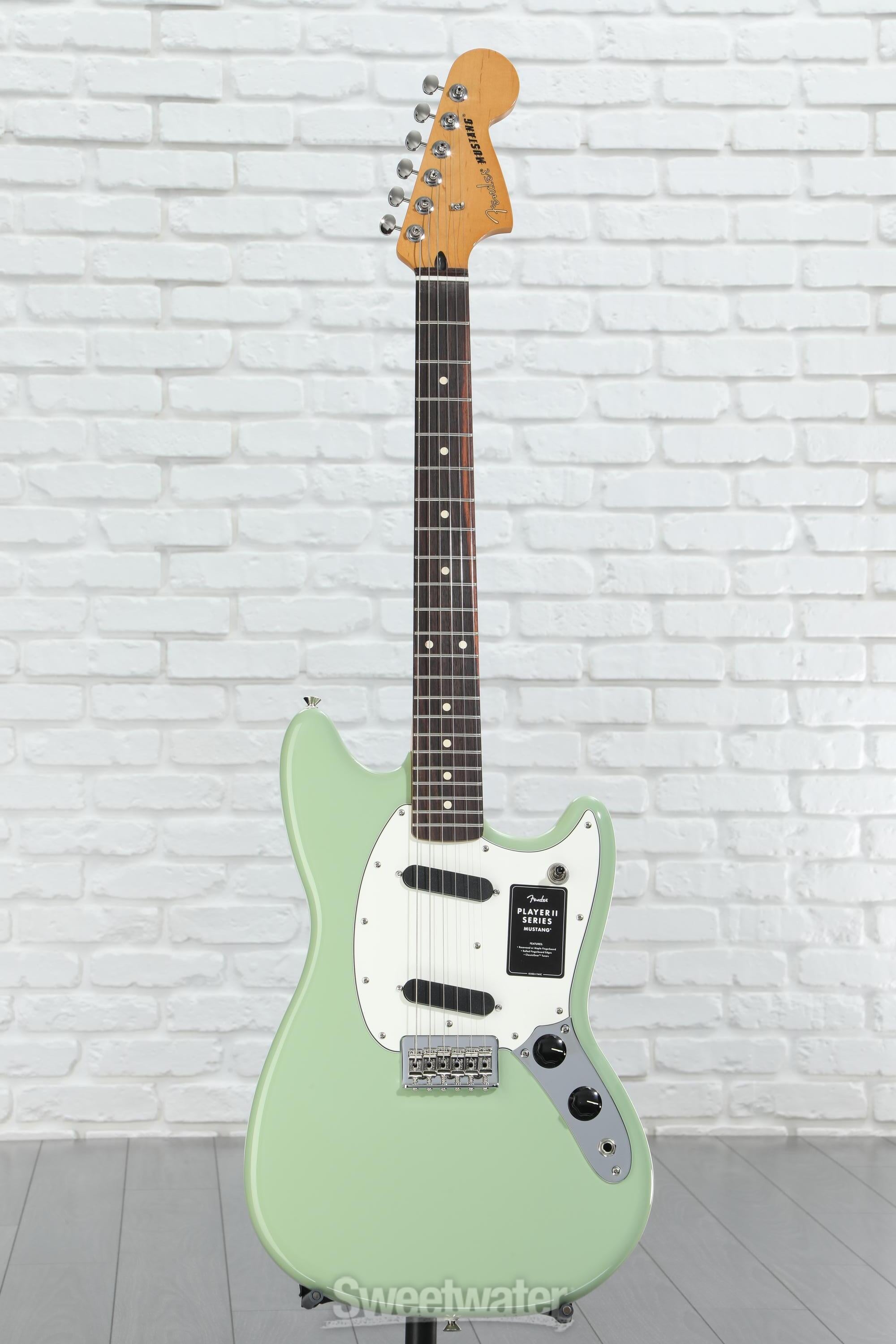 Fender Player II Mustang - Birch Green with Rosewood Fingerboard