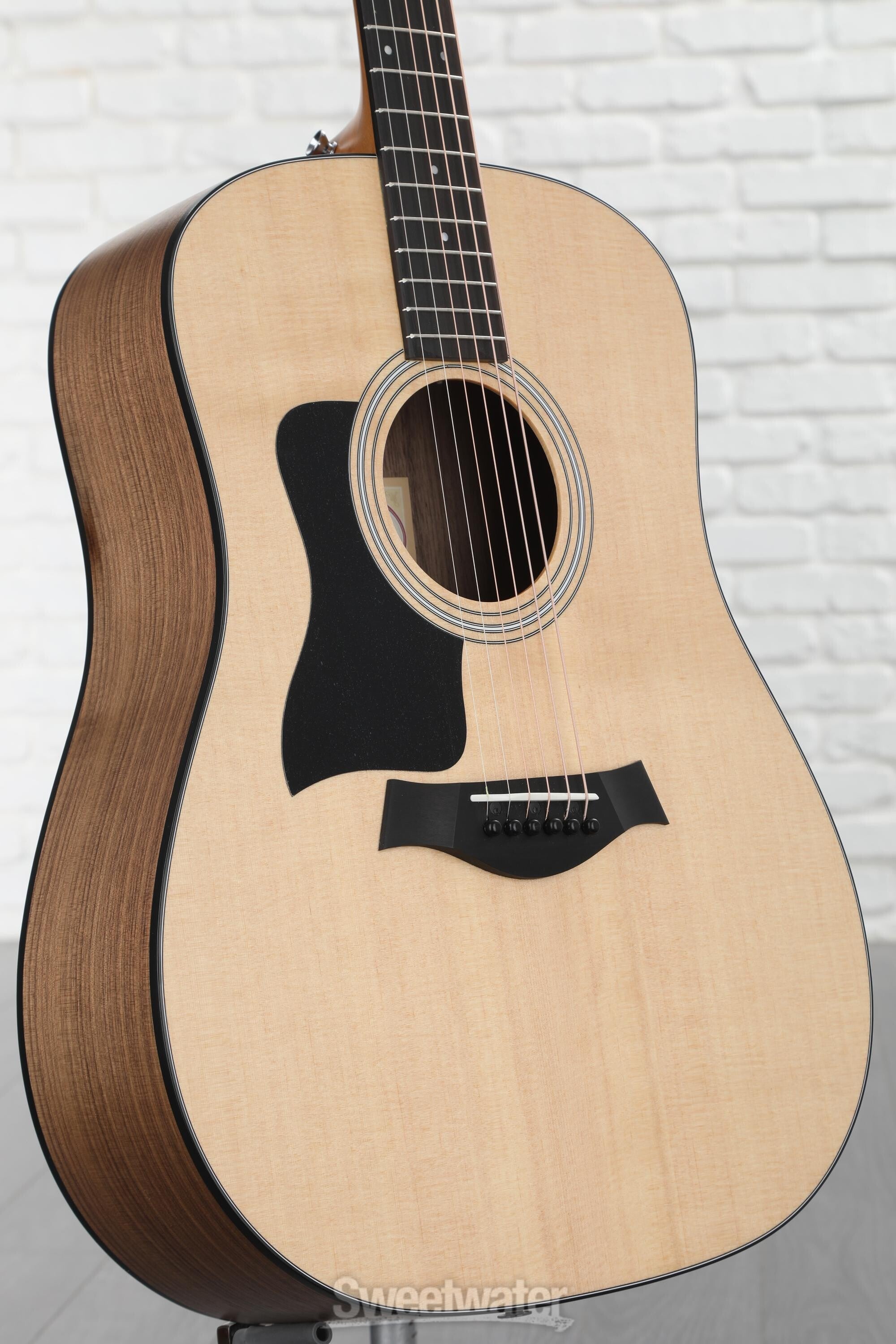 Taylor 110e shop left handed