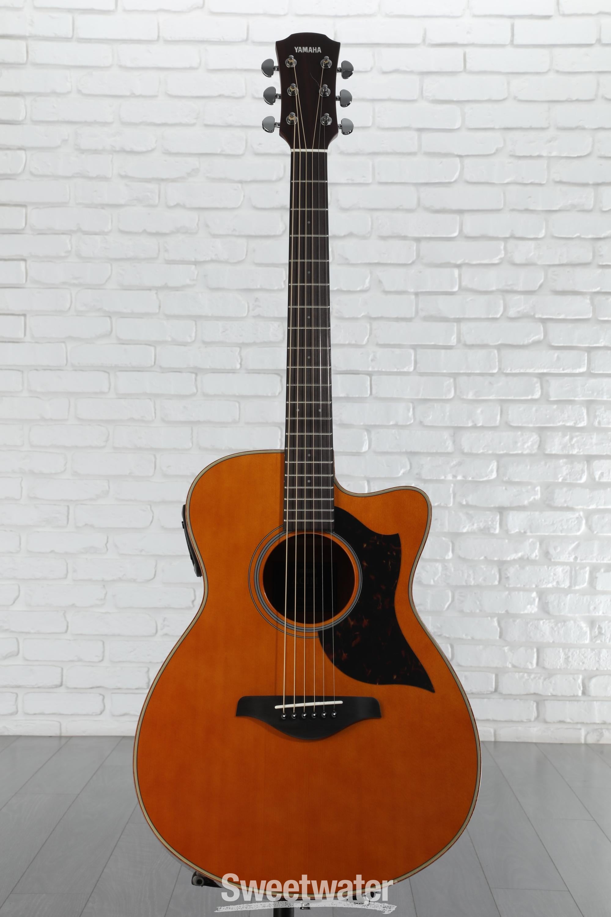 ギター YAMAHA AC1M Yamaha AC1M Acoustic-Electric Guitar Right-Hand Tobacco