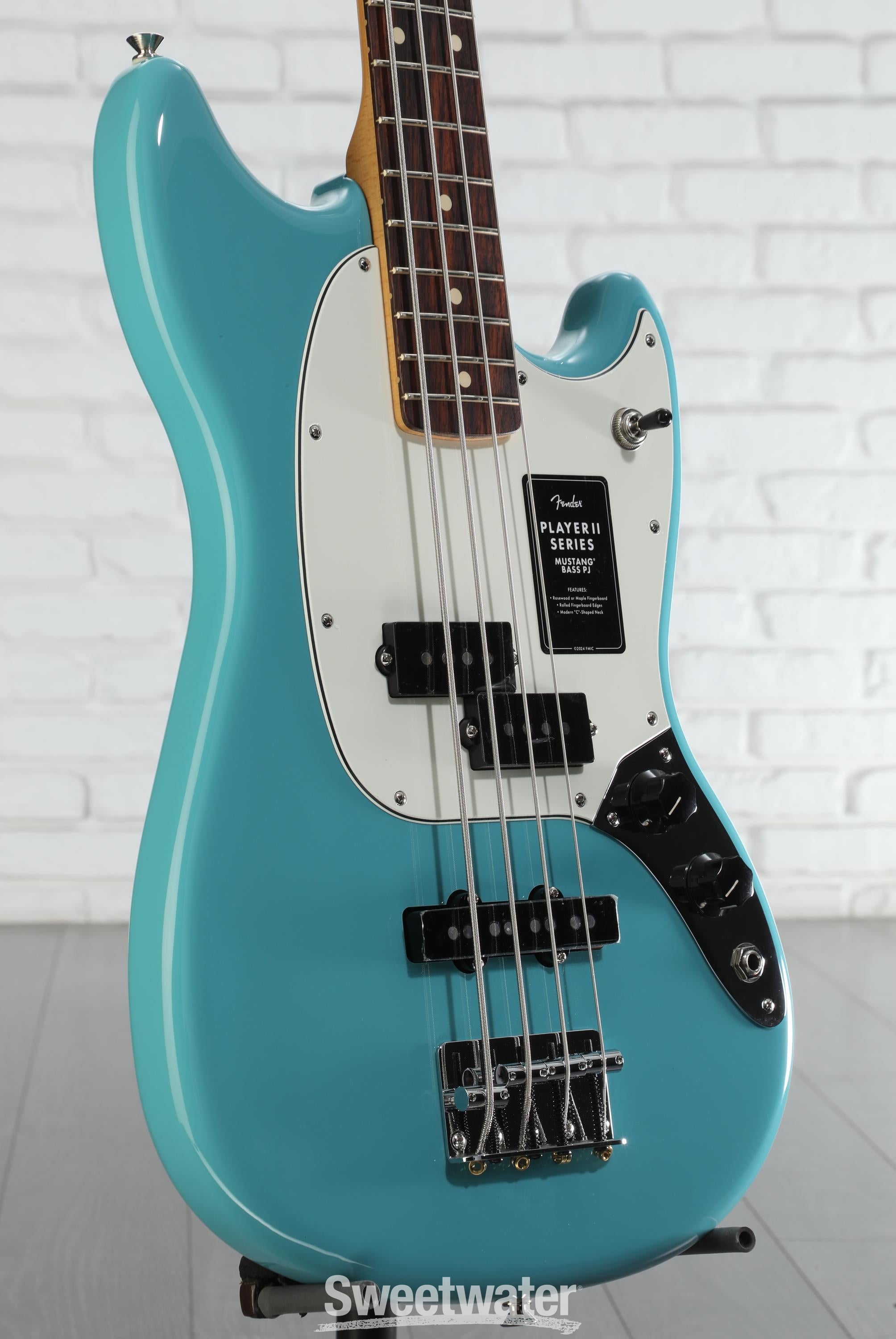 Fender Player II Mustang Bass PJ - Aquatone Blue with Rosewood Fingerboard