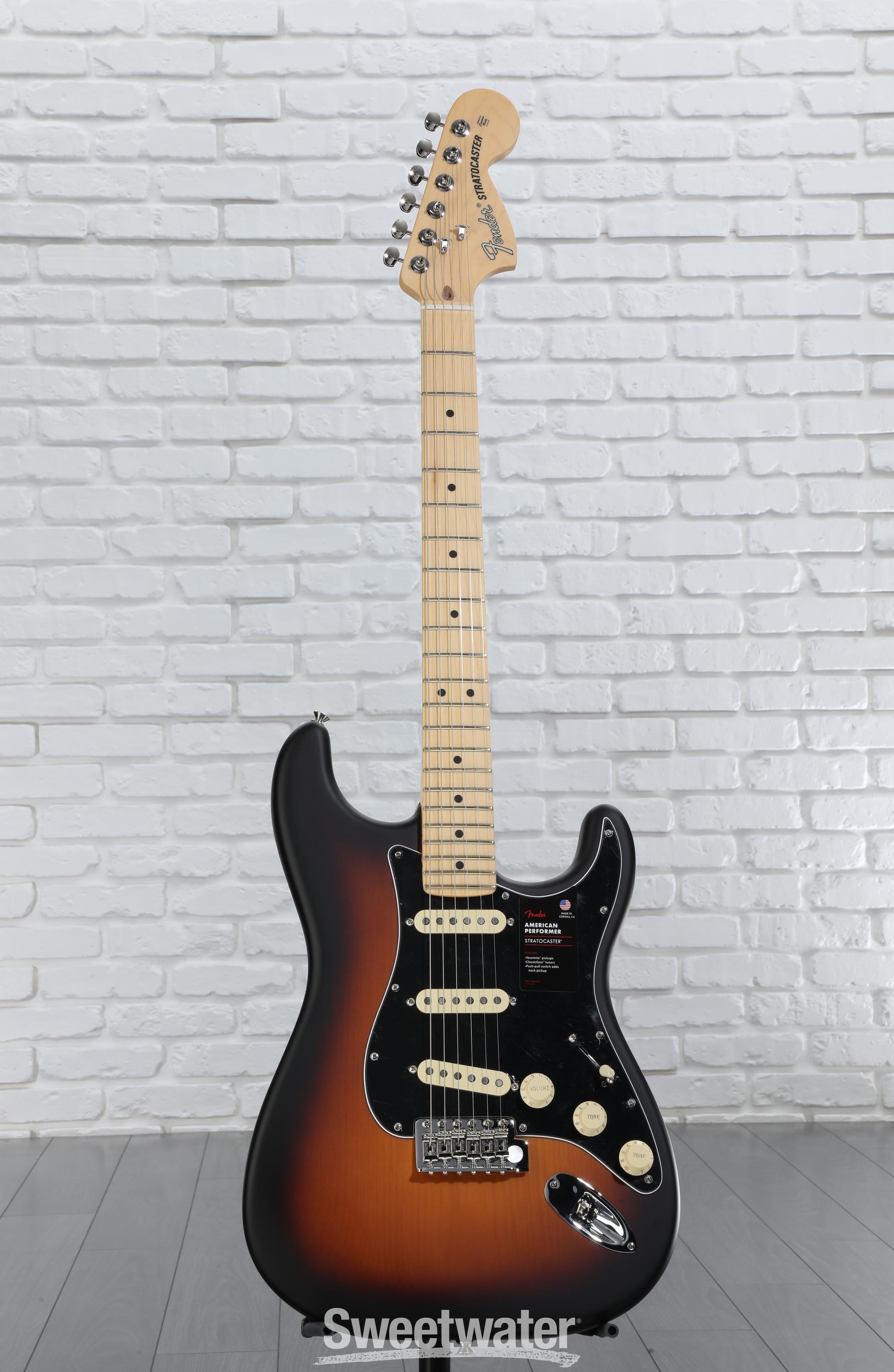 8*様 Fender American Performer Stratocast American Performer Stratocaster® – Fender