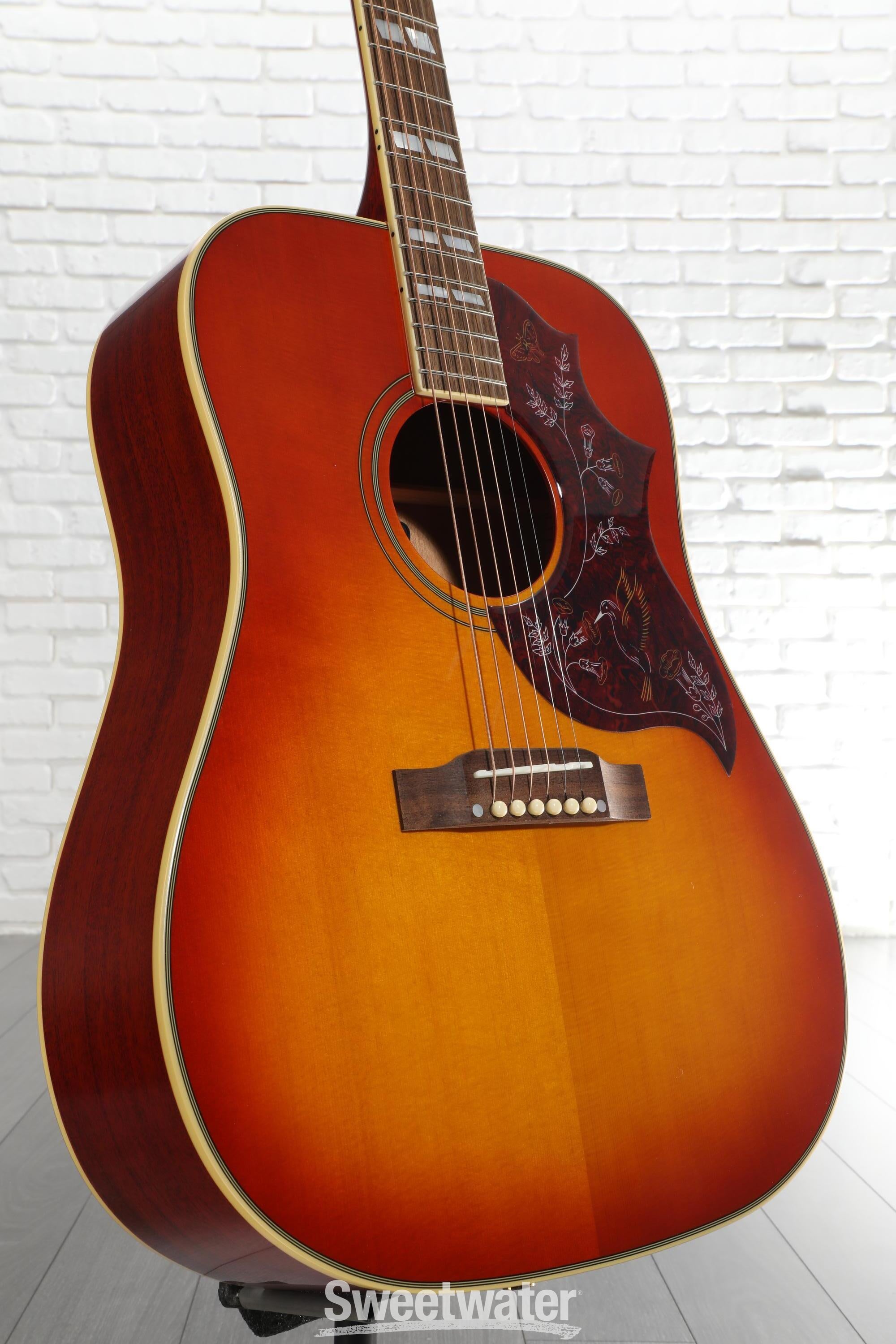Epiphone Hummingbird Acoustic Guitar - Aged Cherry Sunburst Gloss