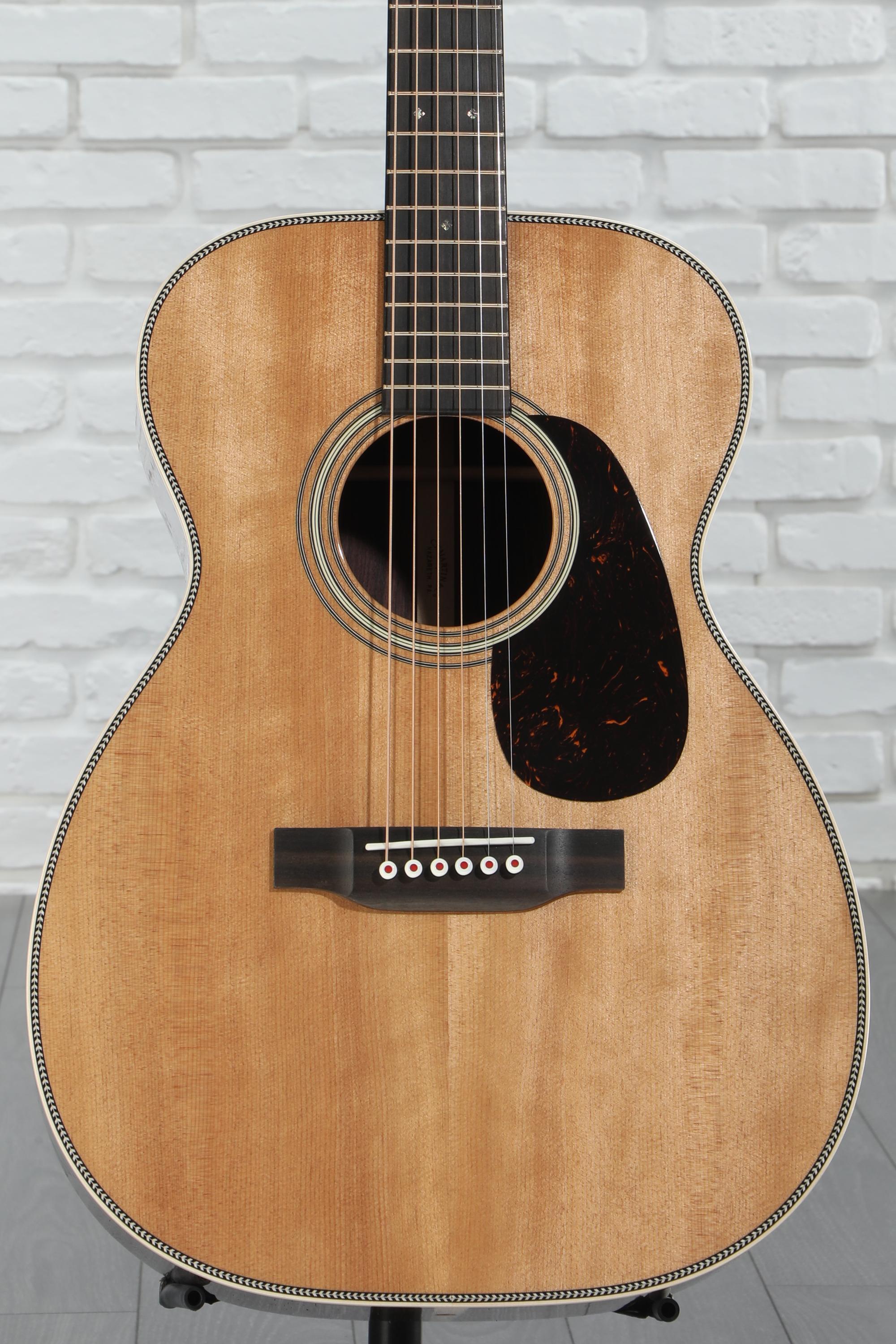 Martin 00-28 Modern Deluxe アコースティックギター Martin 00-28 Modern Deluxe Acoustic Guitar | Martin Guitar