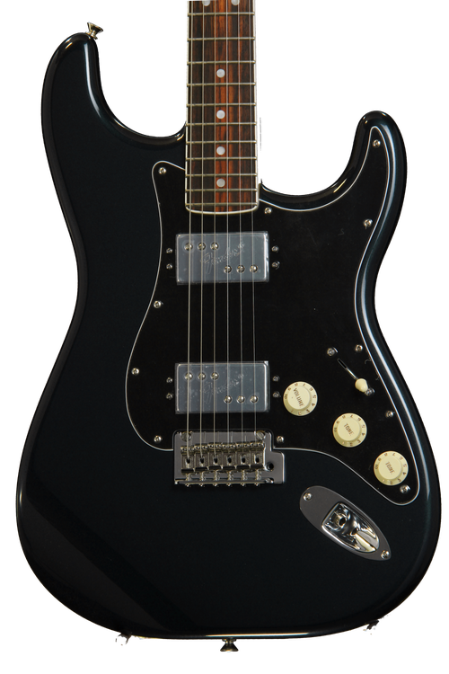 ■Fender Modern Player Stratocaster HH Fender Modern Player Stratocaster HH White Electric Guitar