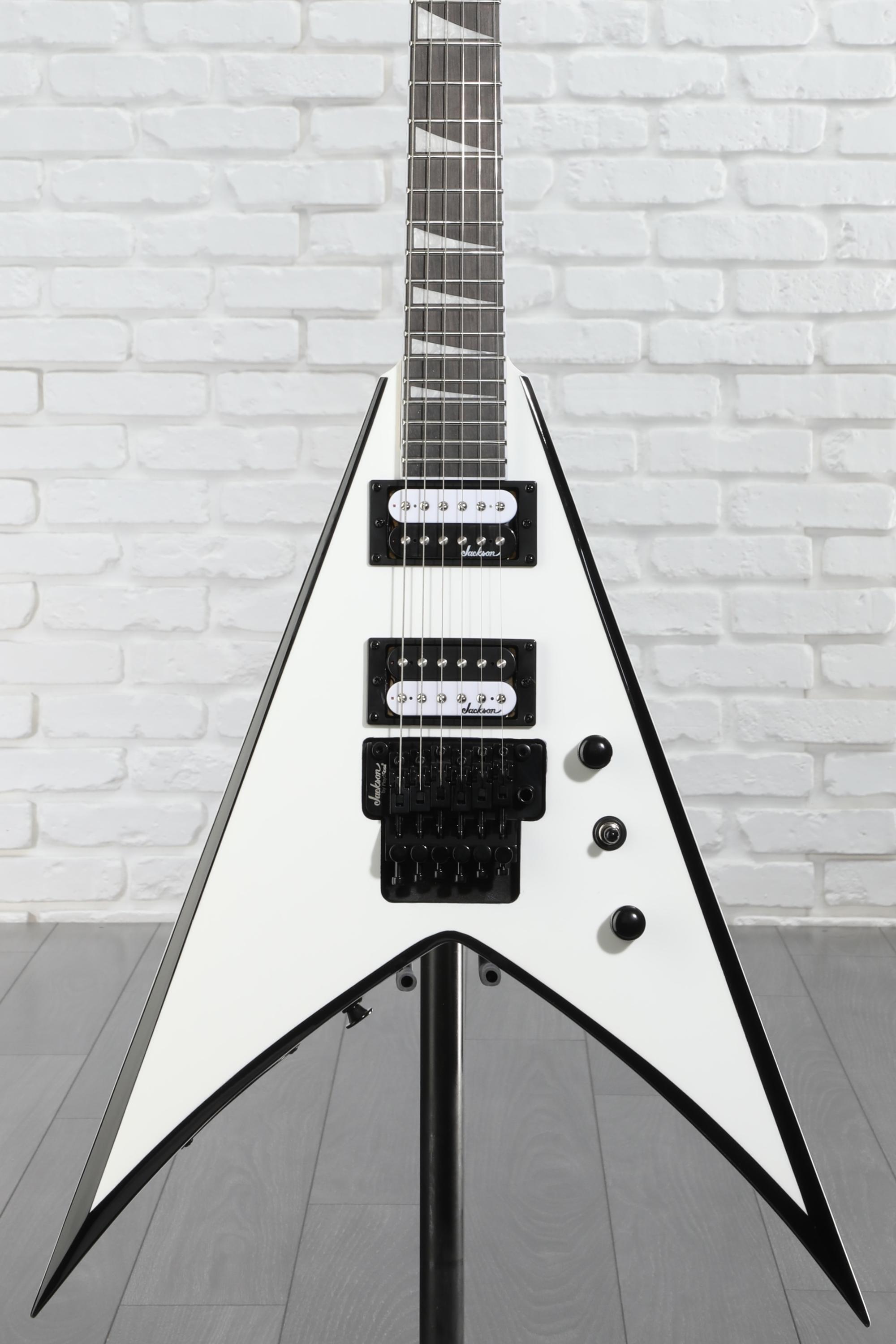 ギター Jackson King V JS32 Amazon.com: Jackson JS Series King V JS32 - White with Black