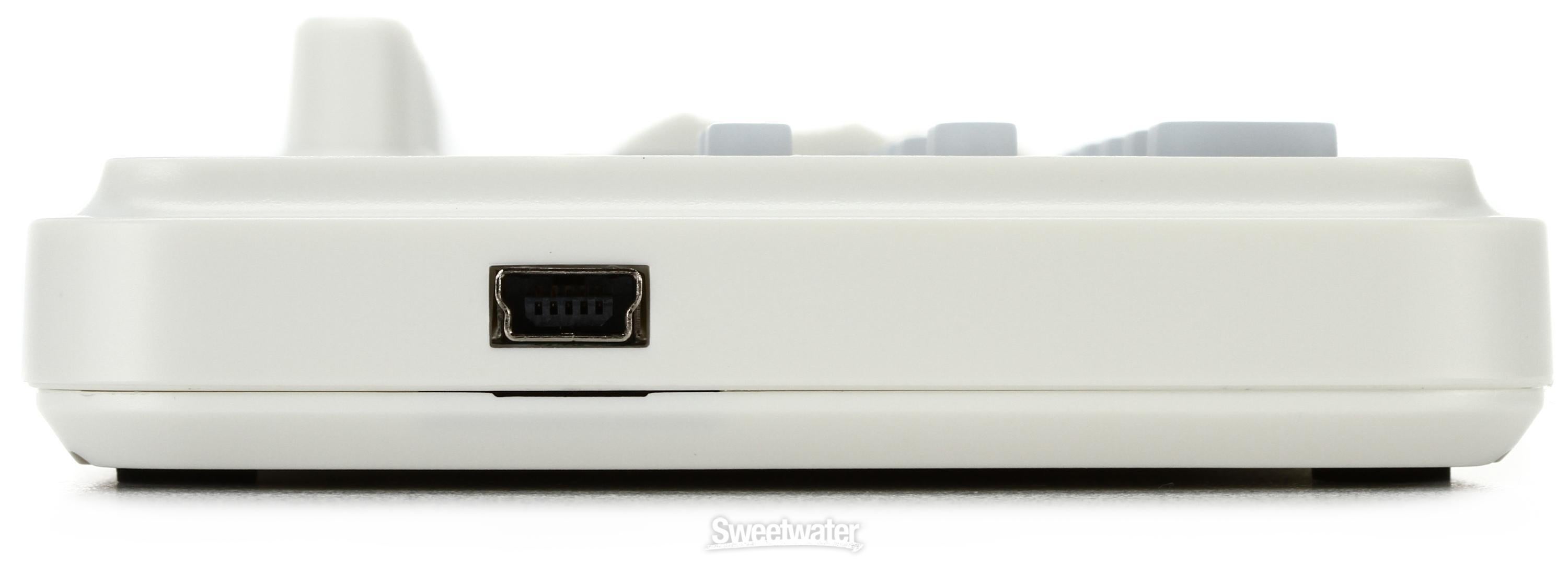 Korg nanoKONTROL2 MIDI Control Surface - White | Sweetwater