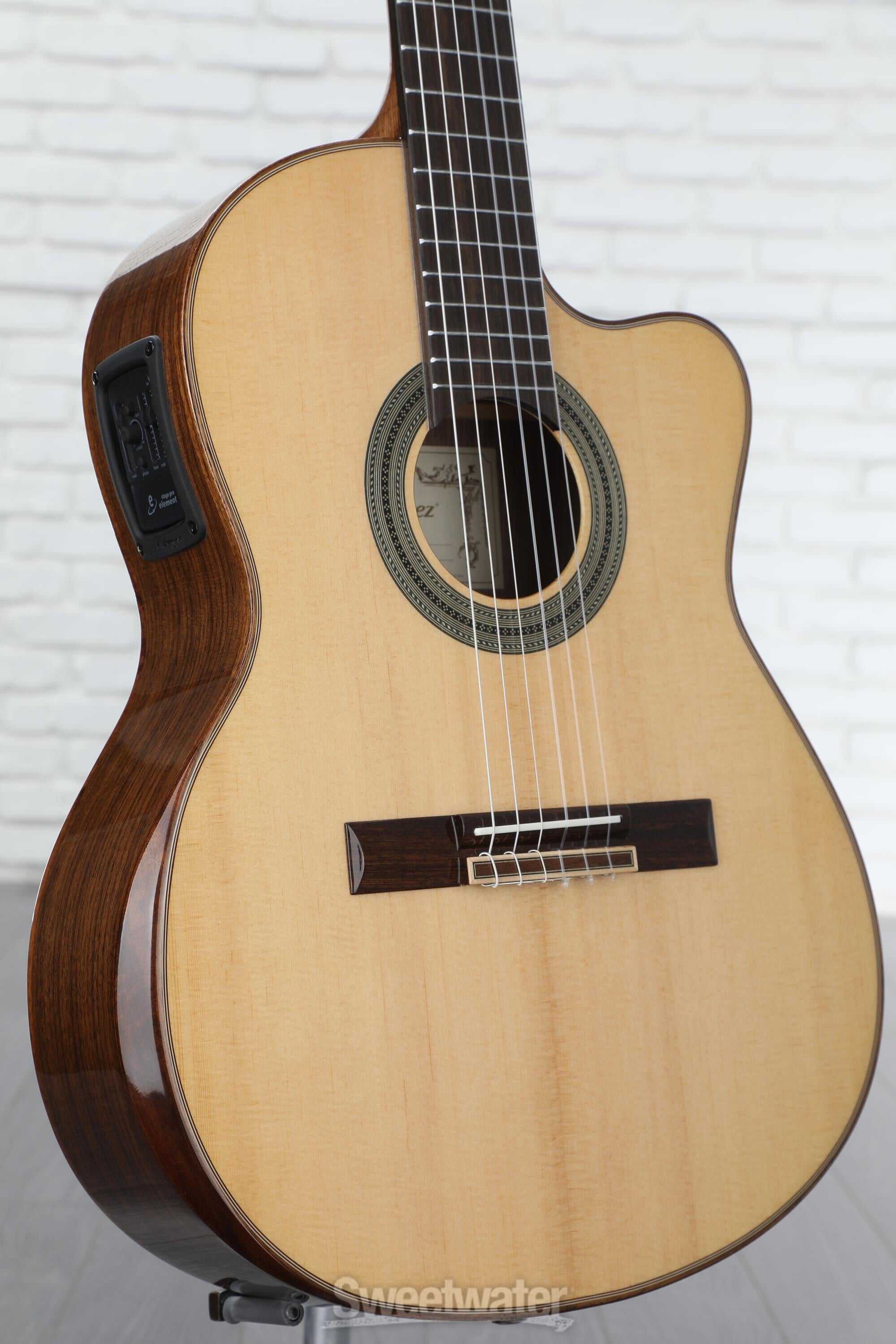 Alvarez cadiz online classical hybrid