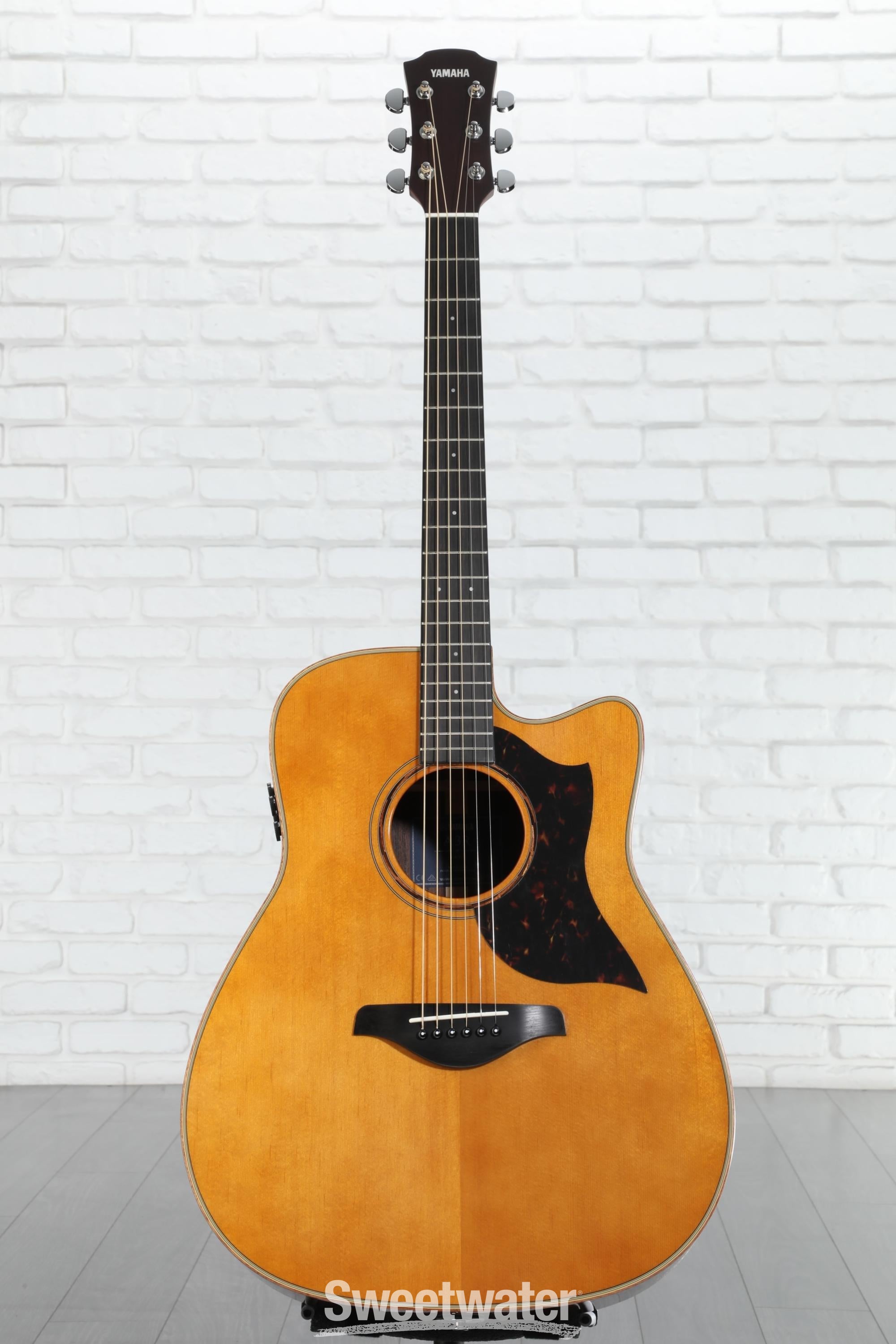 【美品】YAMAHAエレアコ【A3R】 【NT(ナチュラル)】 Yamaha A3R ARE Acoustic-electric Guitar - Vintage Natural | Sweetwater