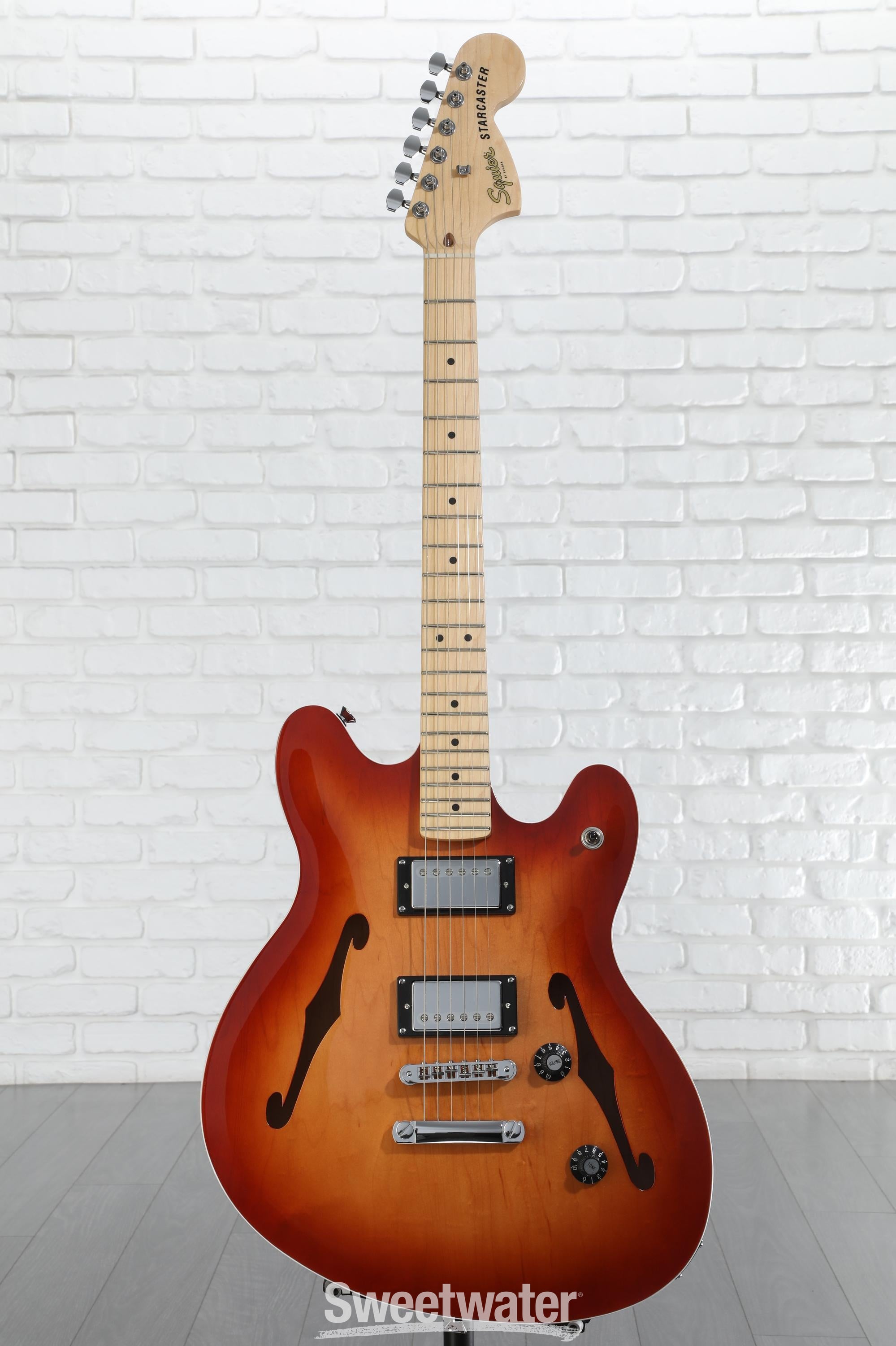 Squier Affinity Series Starcaster Deluxe Semi-hollowbody Electric