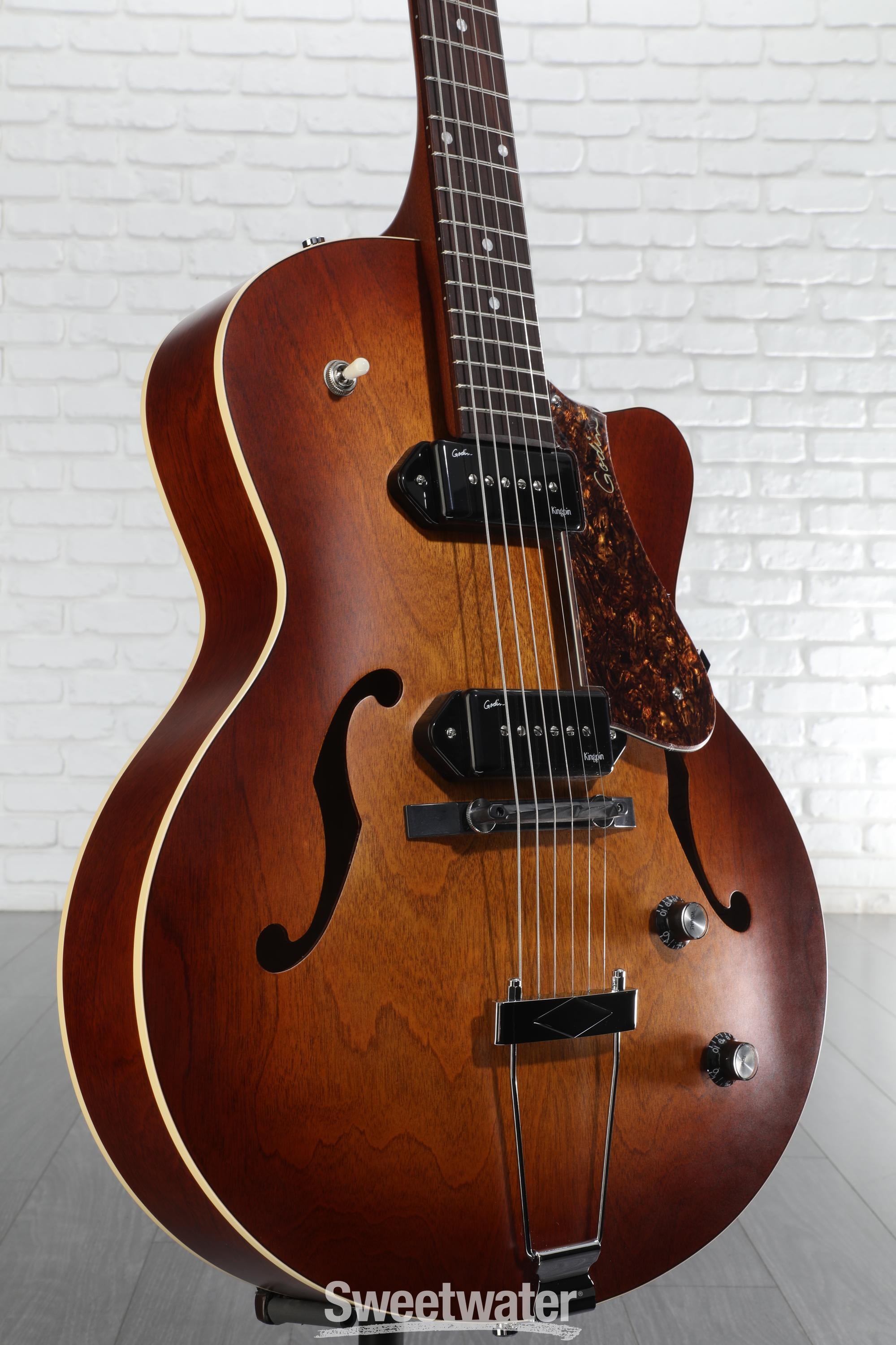 秦② 5th Avenue CW Kingpin II Cognac Burst | Godin Guitars
