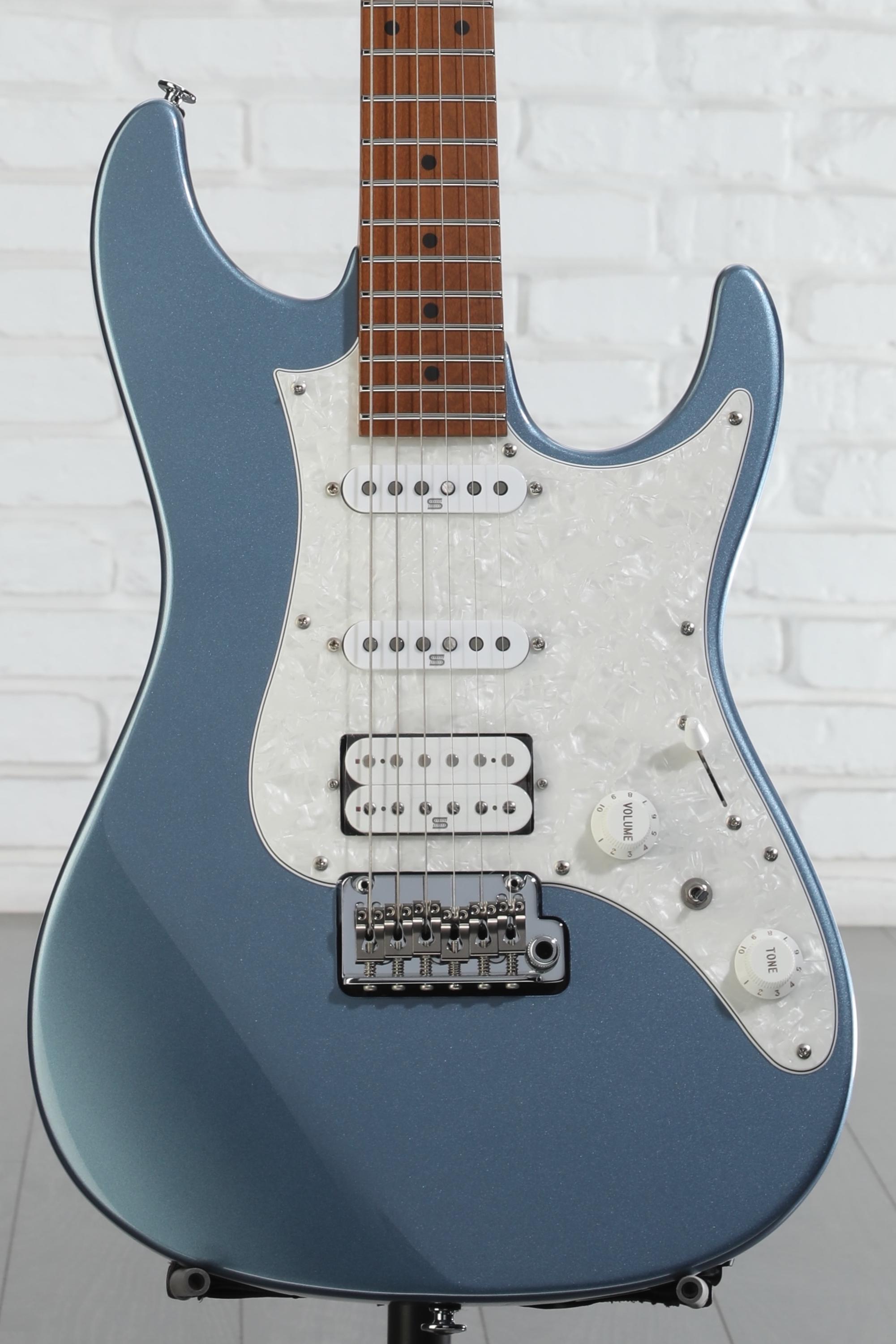 ギター Ibanez Prestige AZ2204 Ibanez Prestige AZ2204 - Ice Blue Metallic | Sweetwater