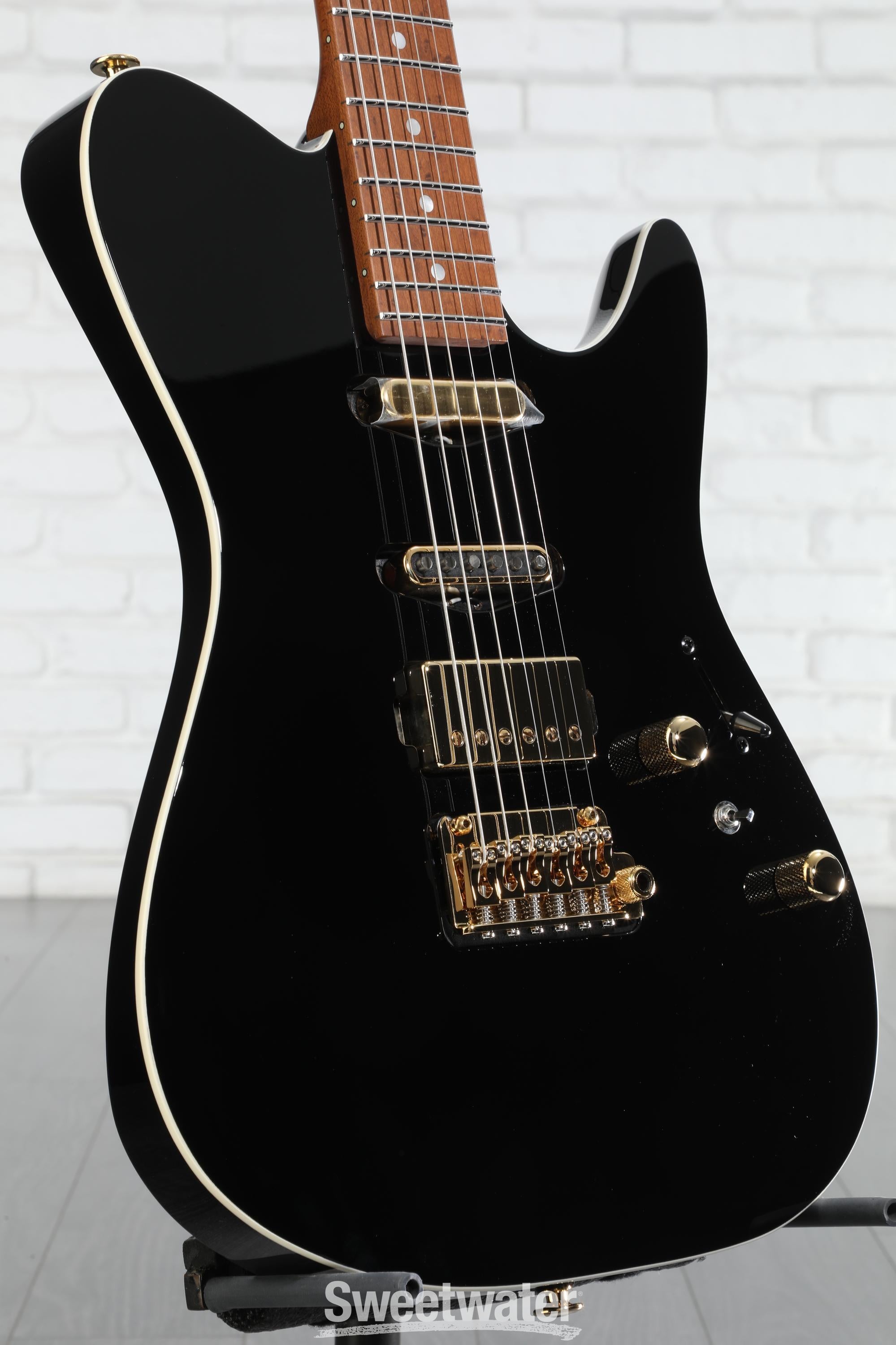 Ibanez LB1 Lari Basilio Signature Electric Guitar - Black | Sweetwater