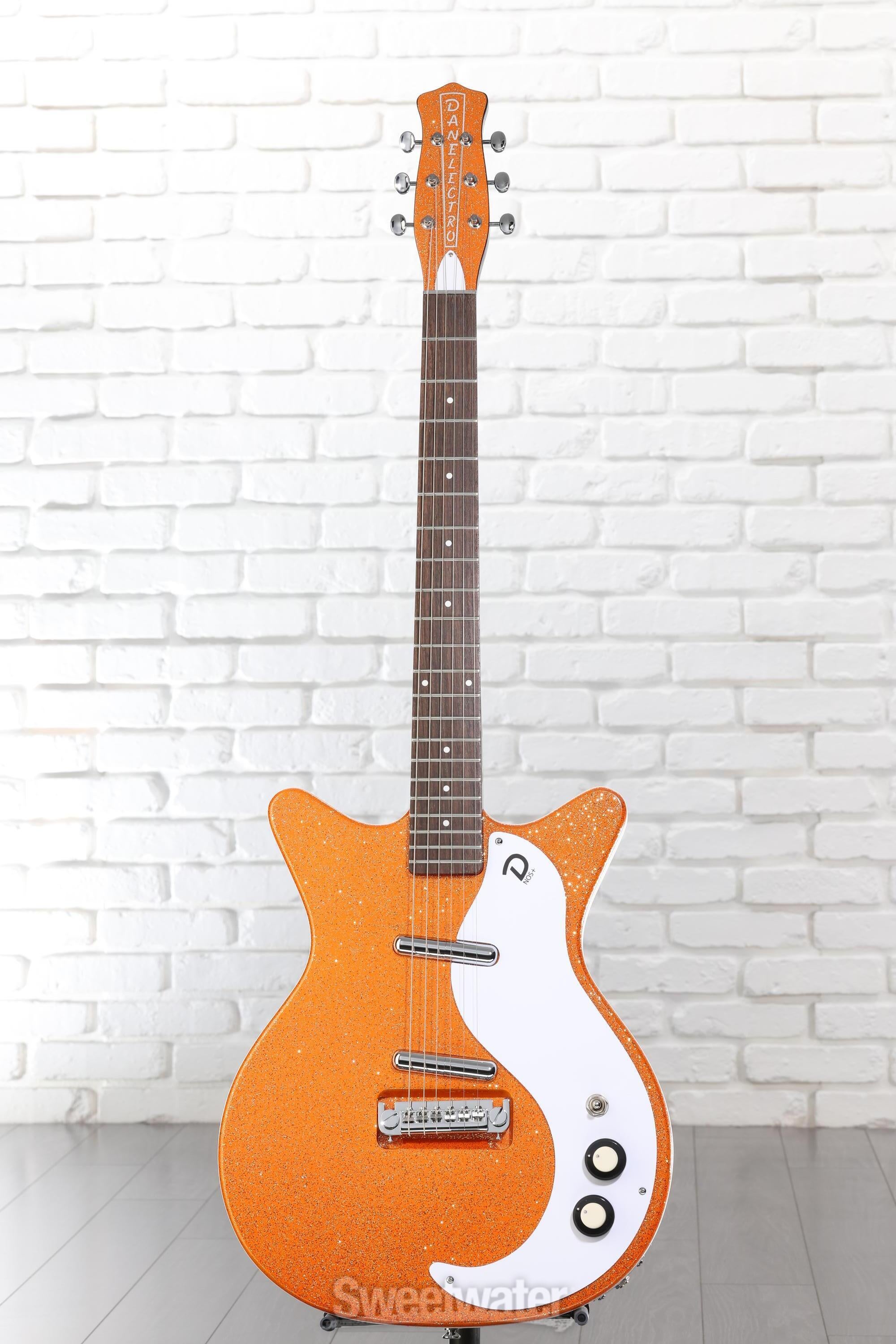 ギター Danelectro 59M NOS+ Danelectro '59M NOS+ Electric Guitar - Orange Metalflake | Sweetwater