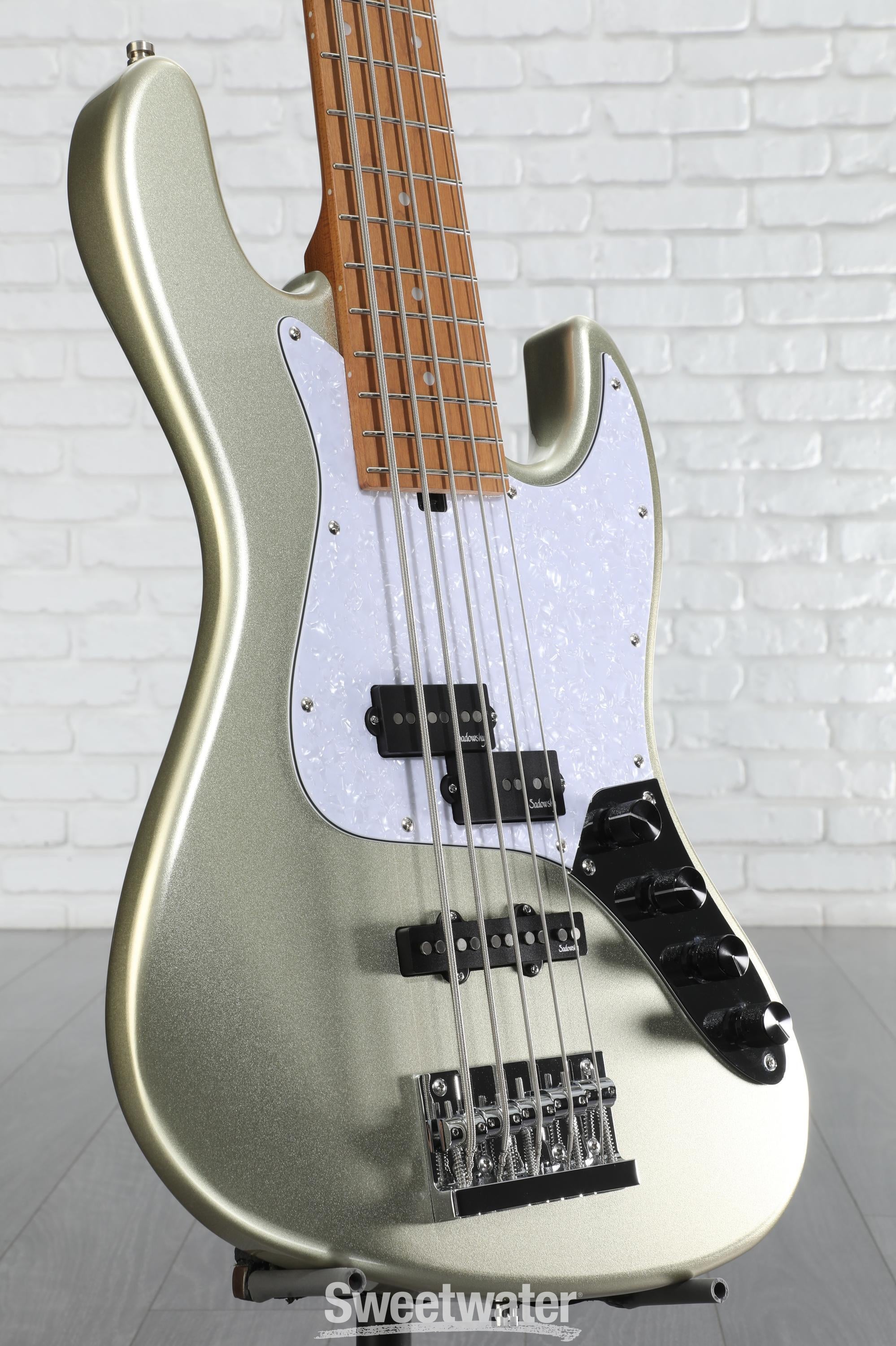 STILL NASTYページ Used Sterling by Music Man StingRay Ray4HH Black Electric