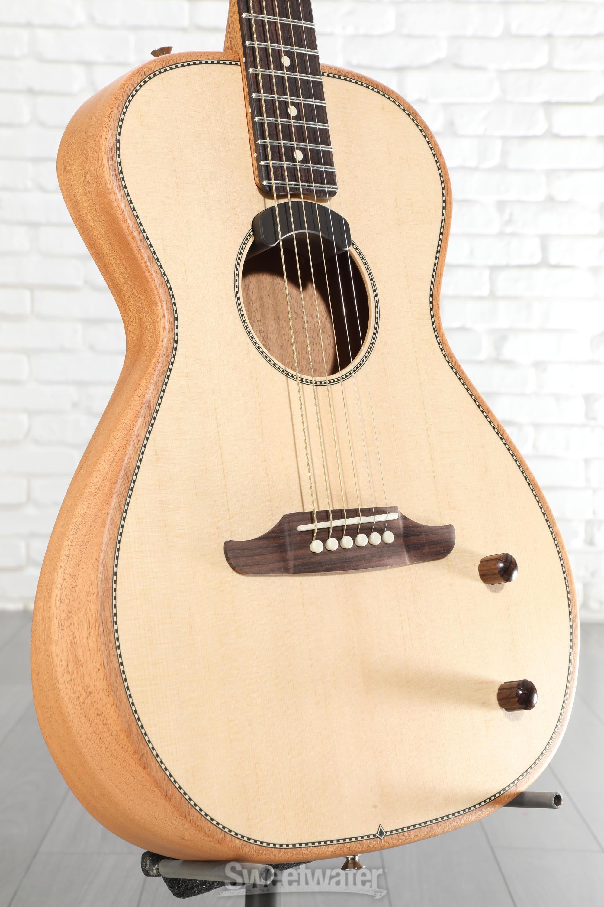 Fender Highwayシリーズ Parlor ギグバック付 Fender Highway Series Parlor Acoustic/Electric Guitar Natural w