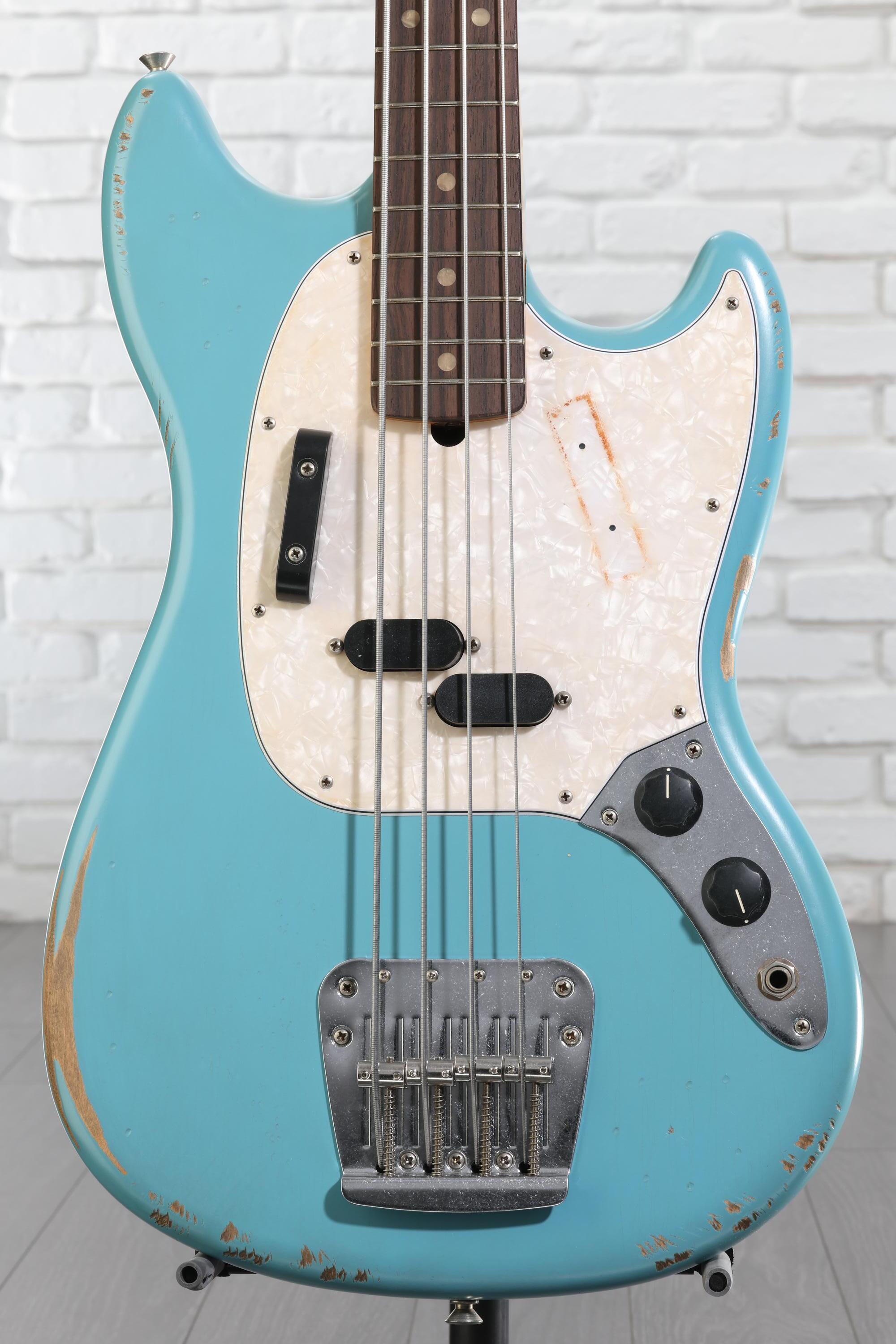 Fender JMJ Road Worn Mustang Bass Guitar - Faded Daphne Blue