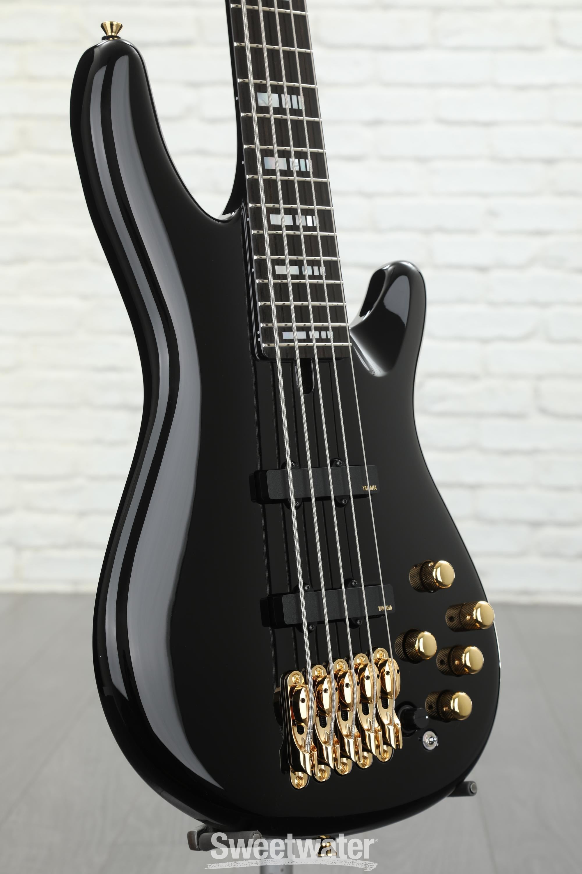 Yamaha BBNE2 Nathan East Signature 5-string Bass - Black