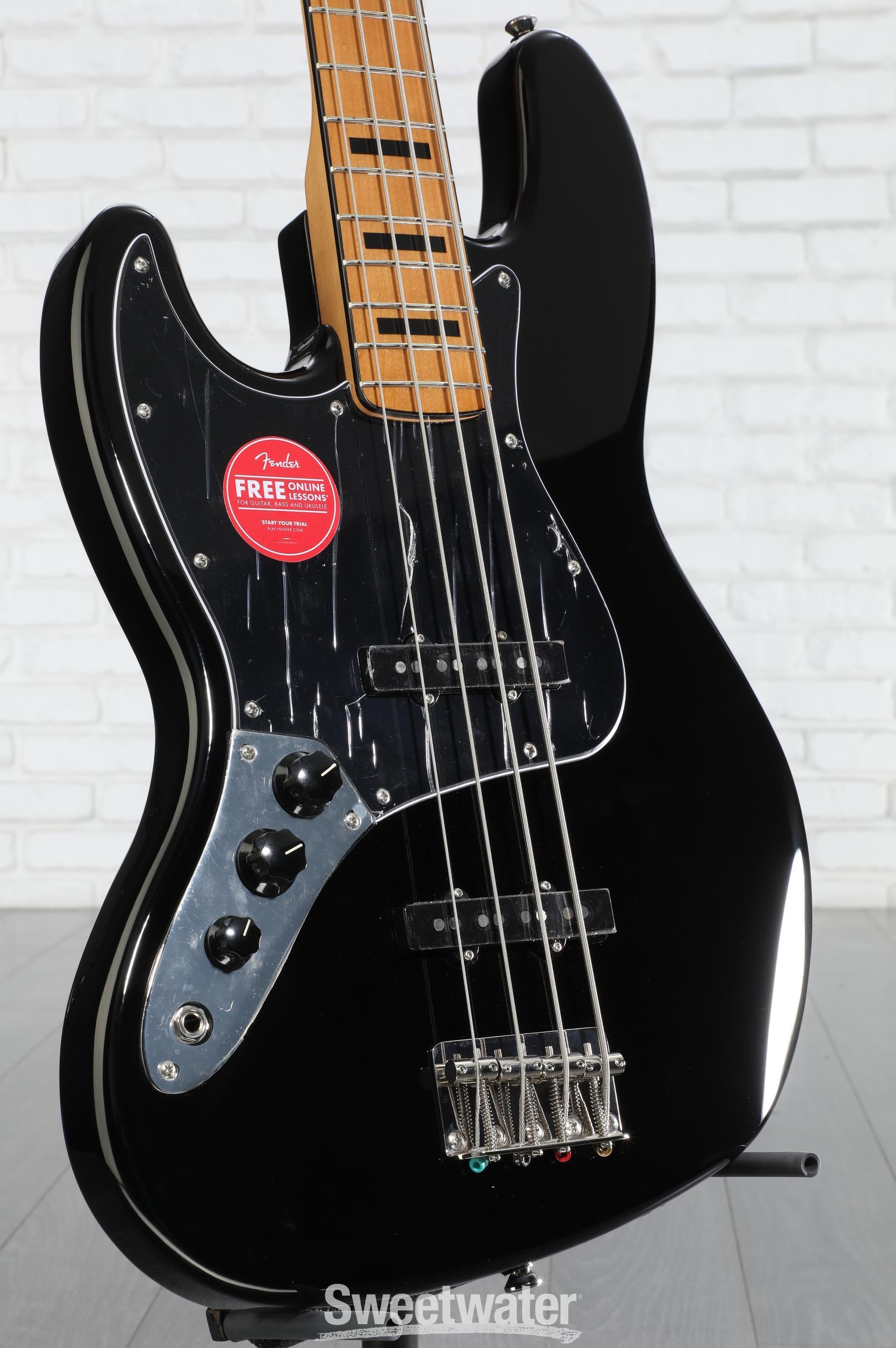 Squier Classic Vibe '70s Jazz Bass, Left-handed - Black | Sweetwater