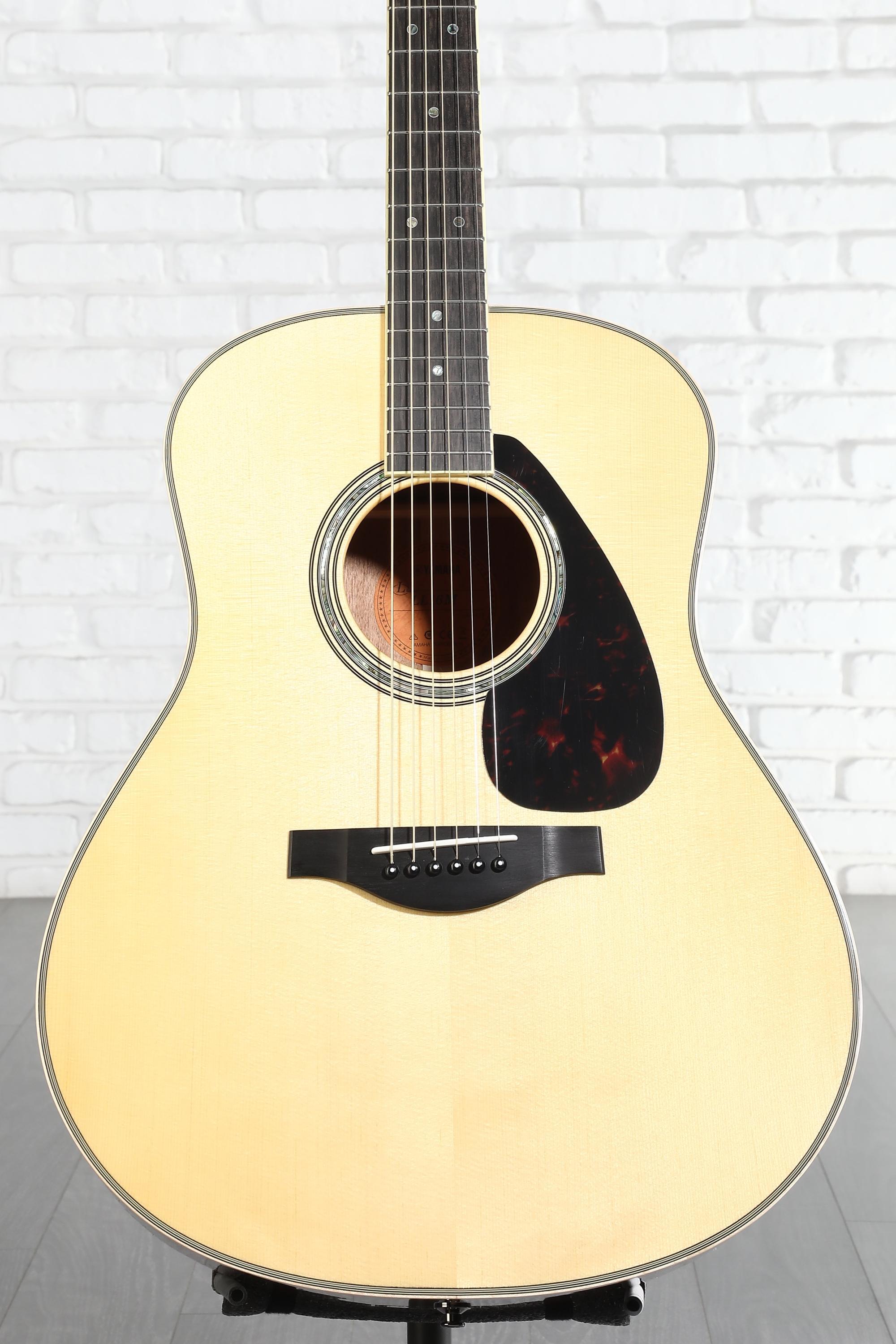 Yamaha LL16M ARE Original Jumbo Acoustic-electric Guitar - Natural
