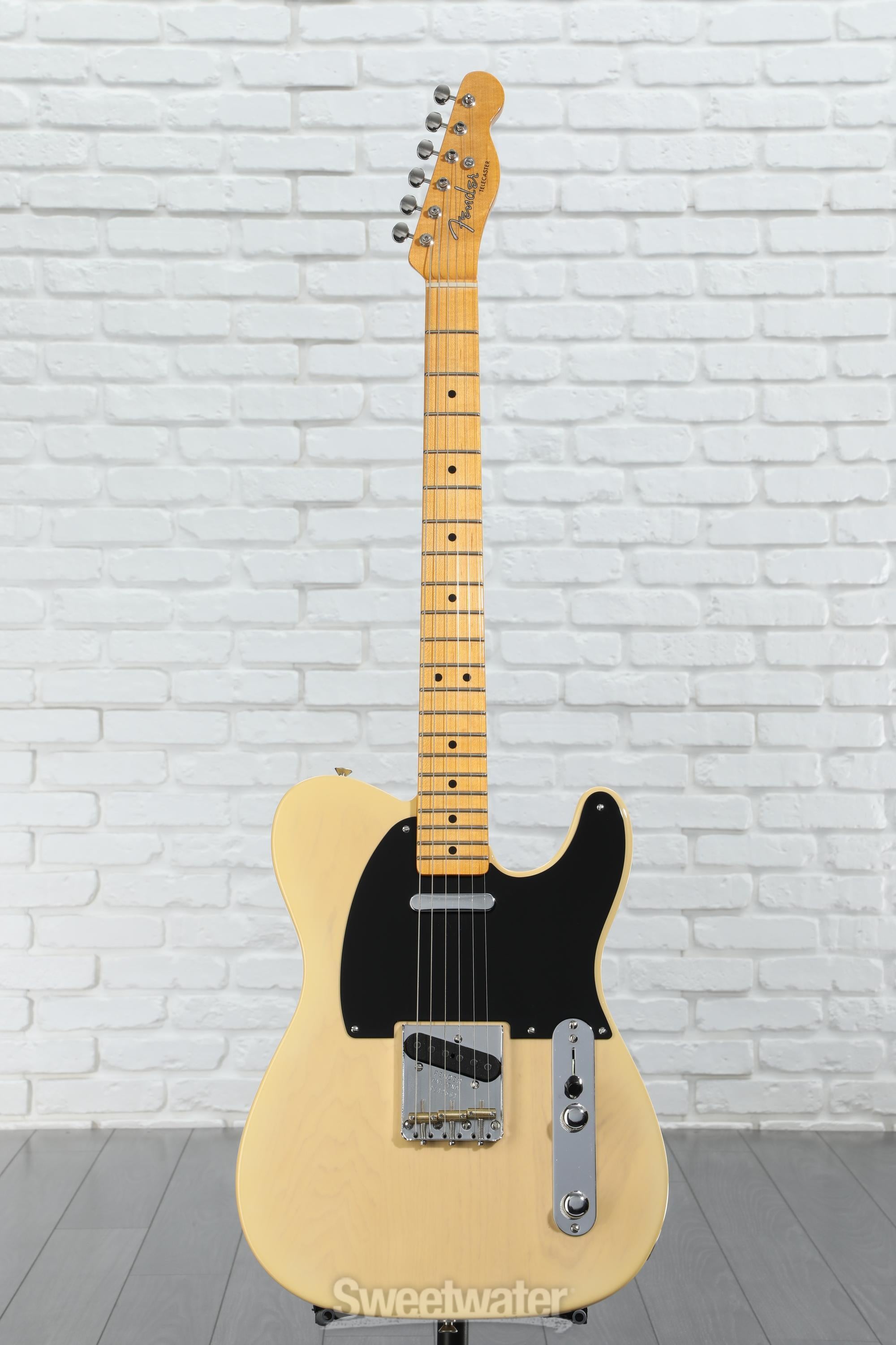 ギター warmoth telecaster black guard hard aged Black Chambered and Contoured Warmoth Telecaster Build