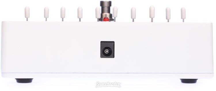 Electro-Harmonix Bass Micro Synth Pedal | Sweetwater 