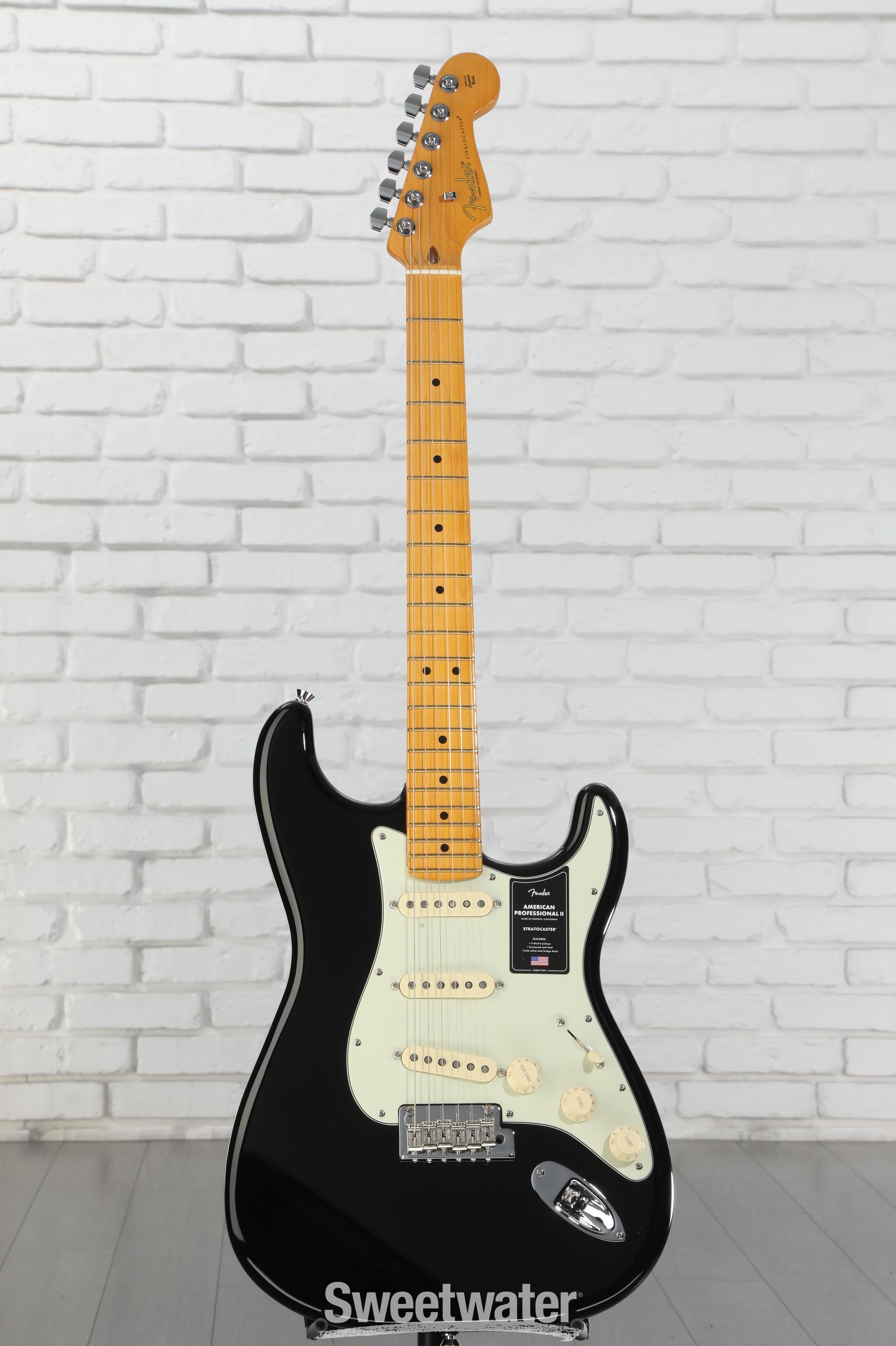 Fender American Professional II Stratocaster - Black with Maple