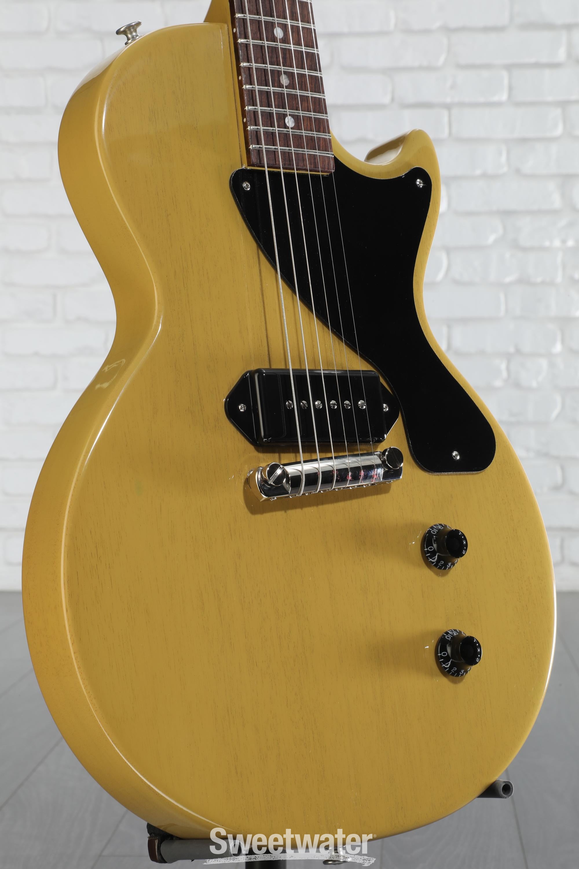 ギター Gibson USA LesPaul JR TV yellow G-Force Gibson Les Paul Junior Electric Guitar - TV Yellow | Sweetwater