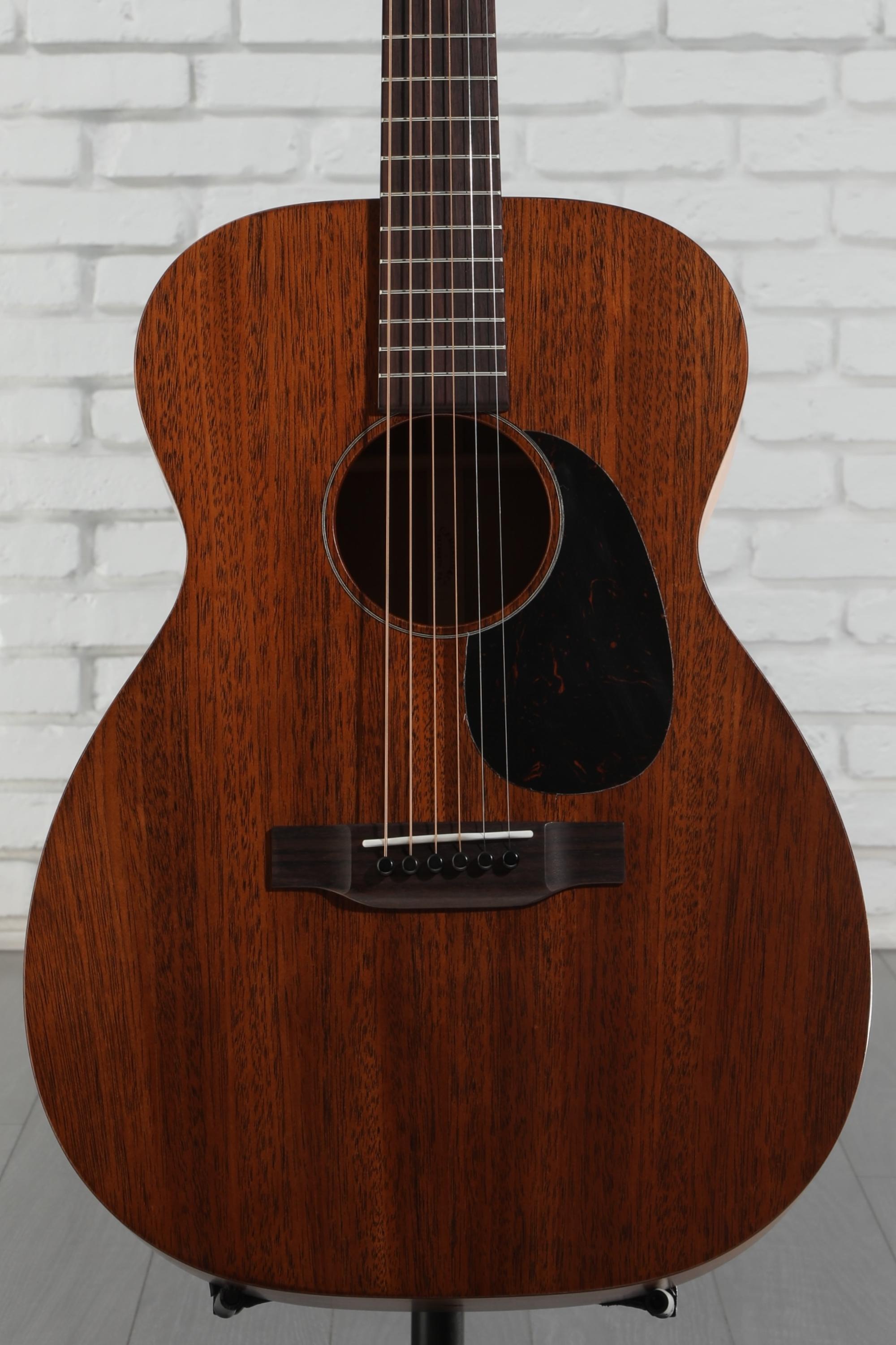 Martin アコースティックギター 00-15M Natural Martin 00-15M Acoustic Guitar - Satin Natural Mahogany