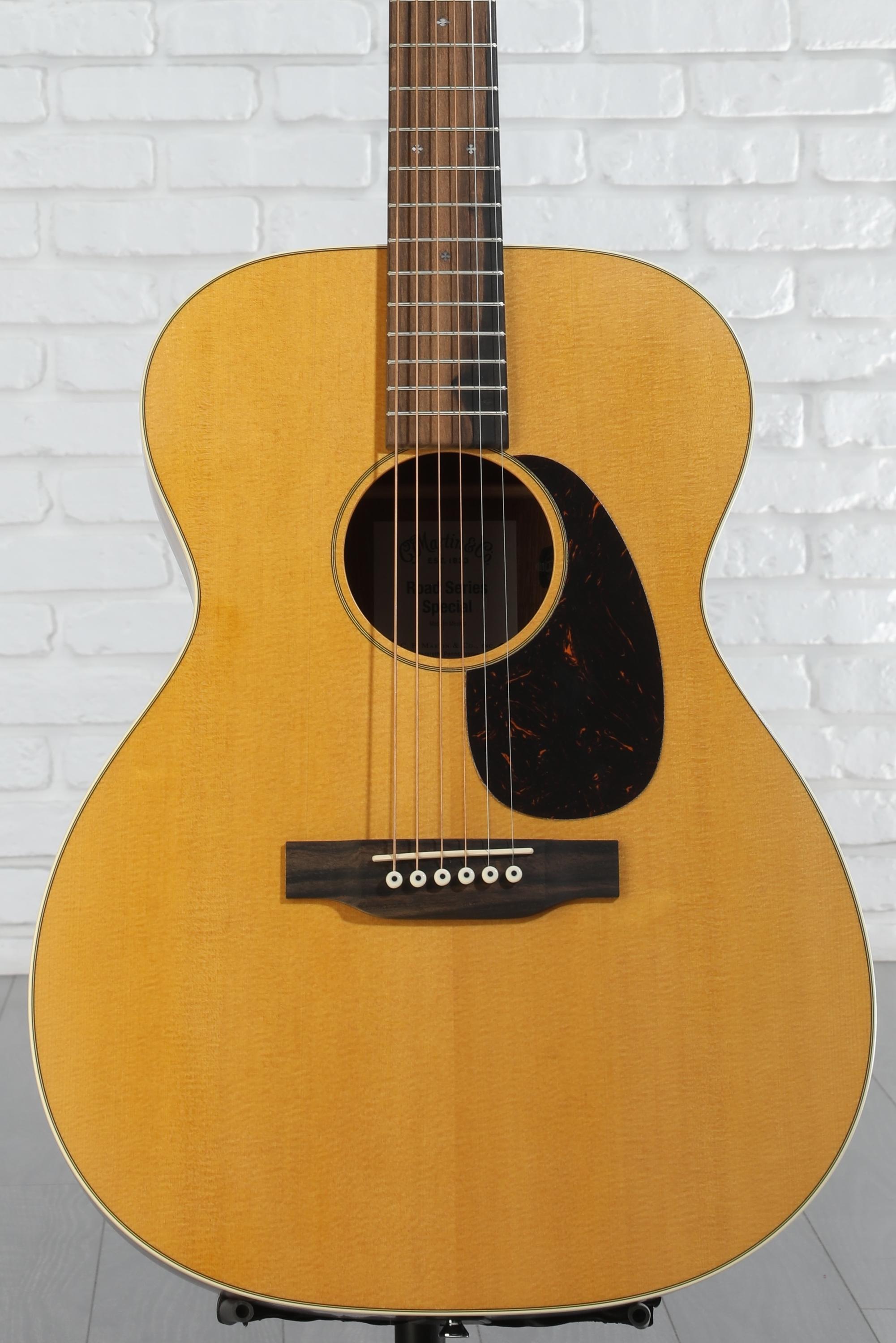 Martin Sweetwater Select Vintage Inspired Road Series OM-10E