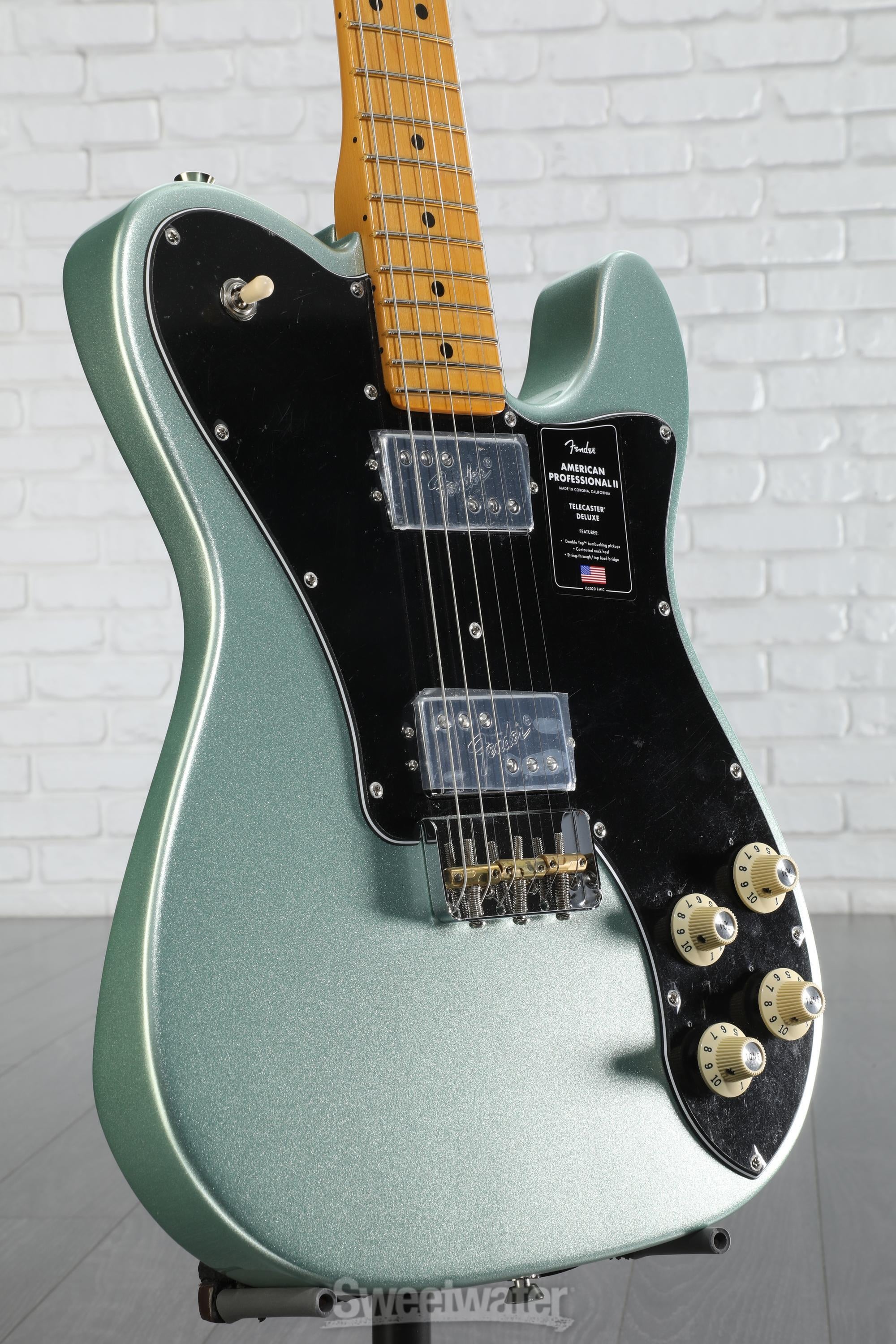 ギター Fender Telecaster Deluxe Fender Vintera II 70s Telecaster Deluxe with Tremolo Vintage