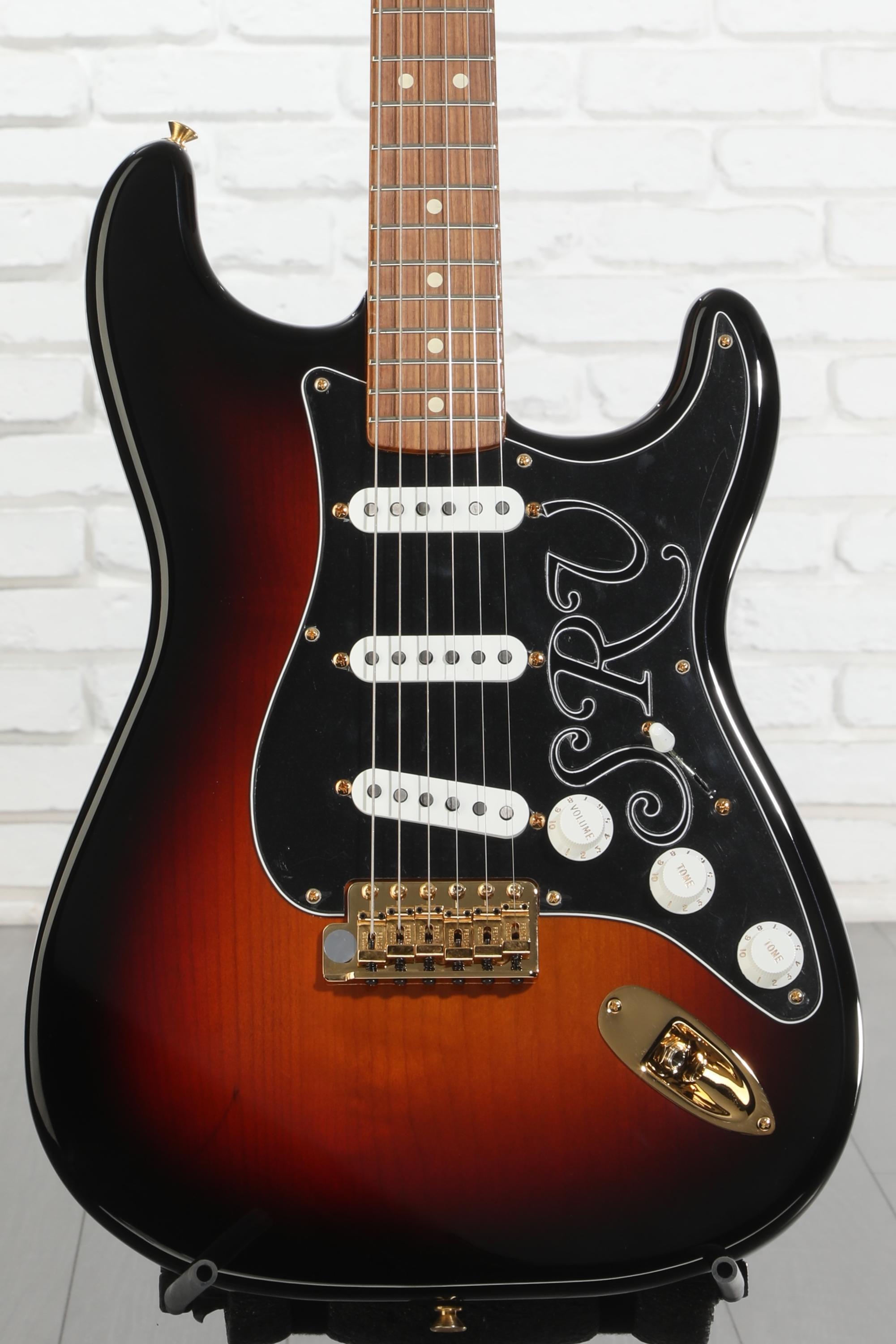Fender USA Stevie Ray Vaughan　シグネチャー Fender Stevie Ray Vaughan Stratocaster - 3-color Sunburst | Sweetwater